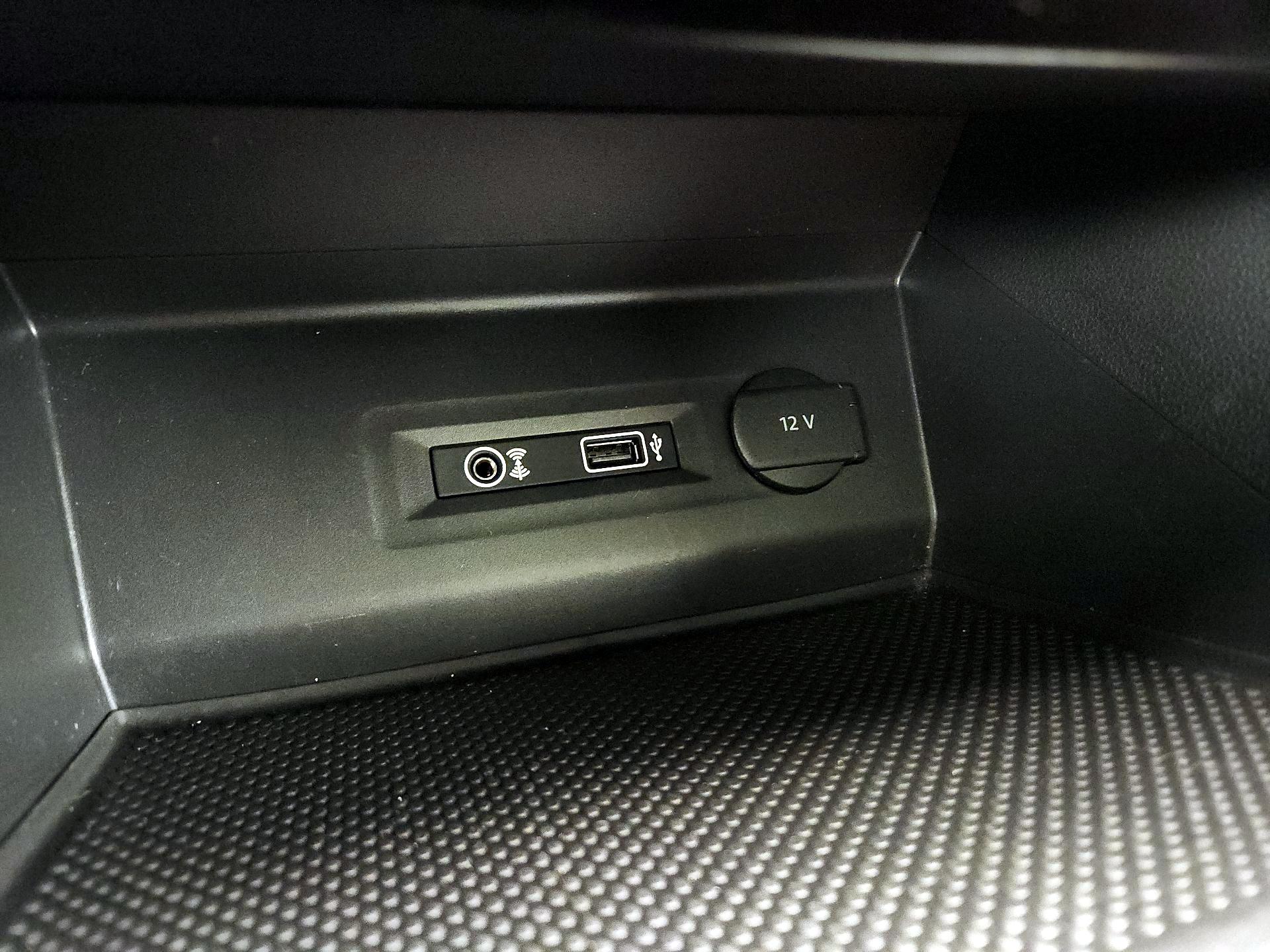 Thumbnail: 2019 Volkswagen Atlas - 19