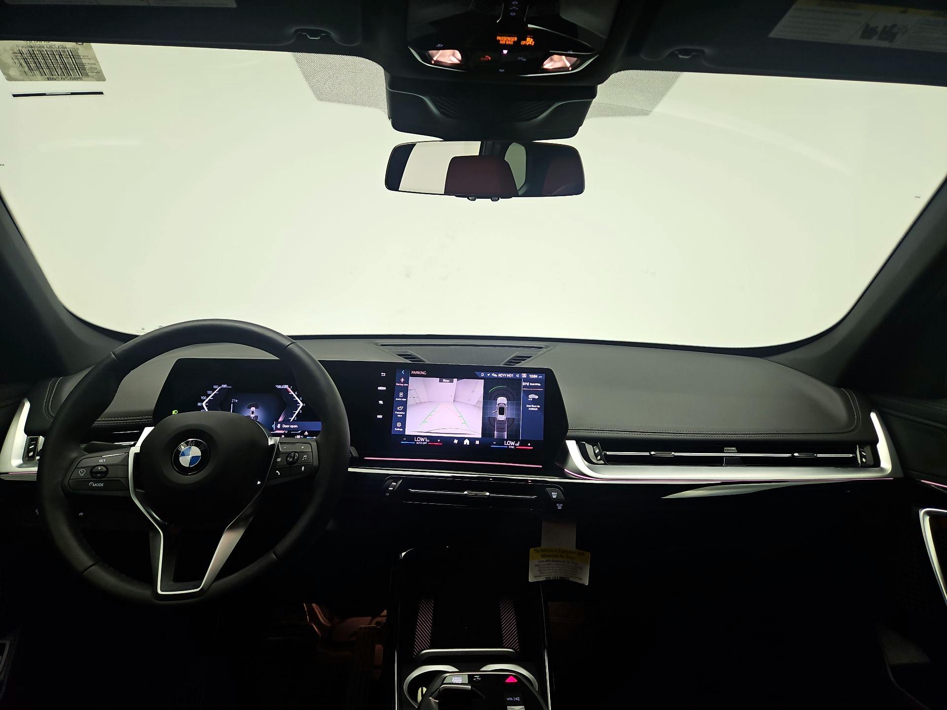 Thumbnail: 2025 BMW X1 - 9