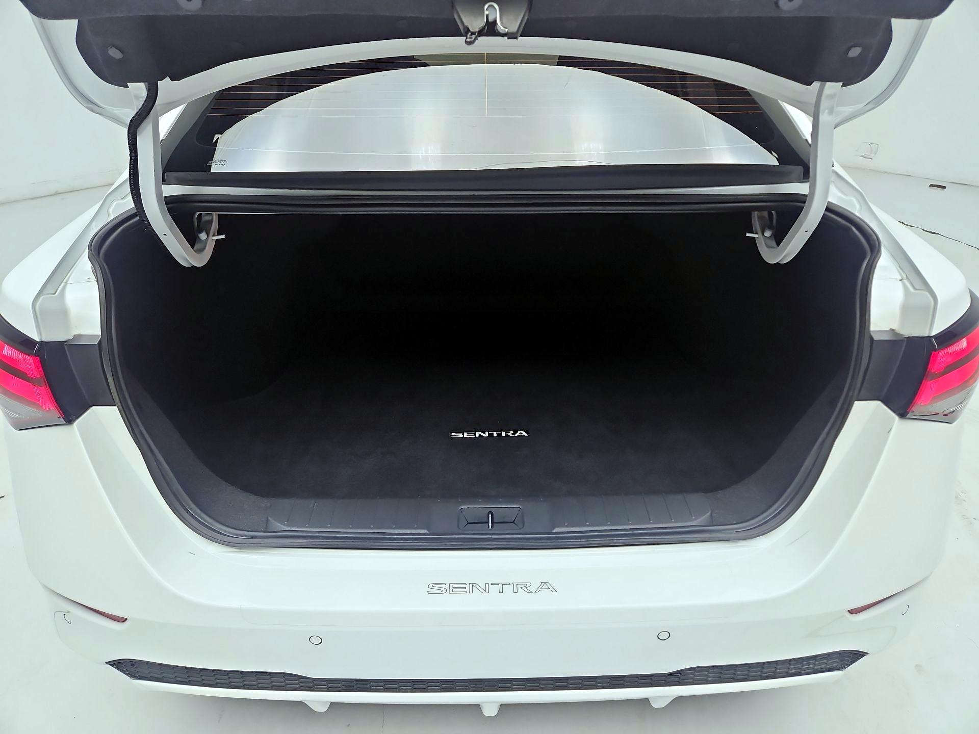 Thumbnail: 2024 Nissan Sentra - 20