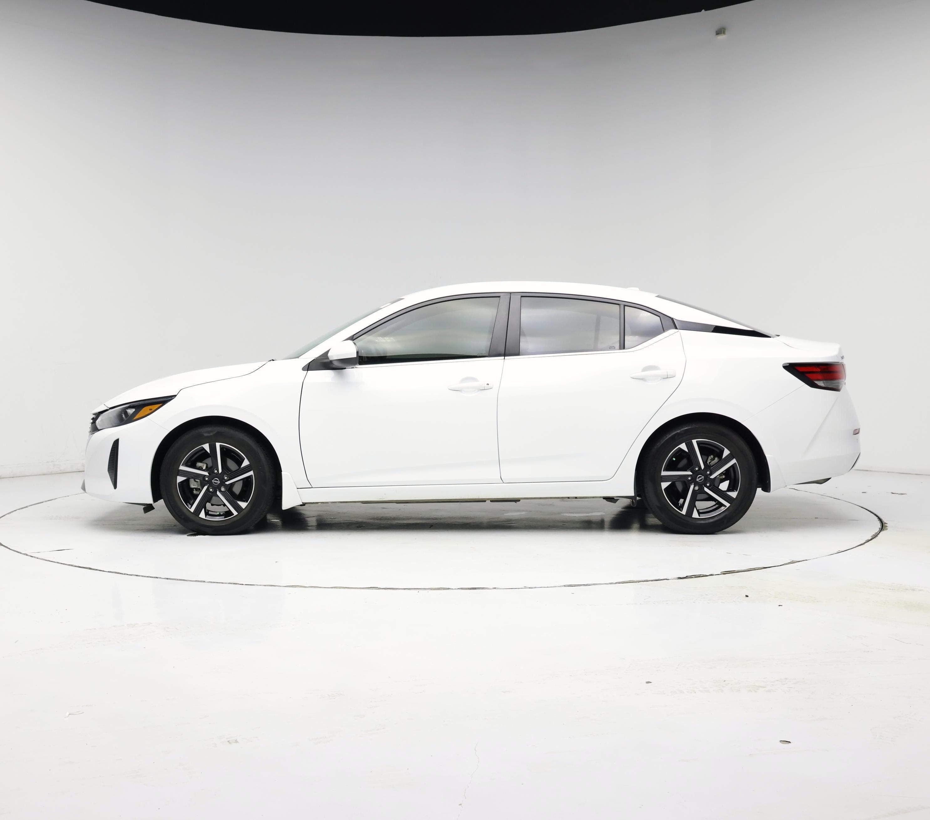 Thumbnail: 2024 Nissan Sentra - 3