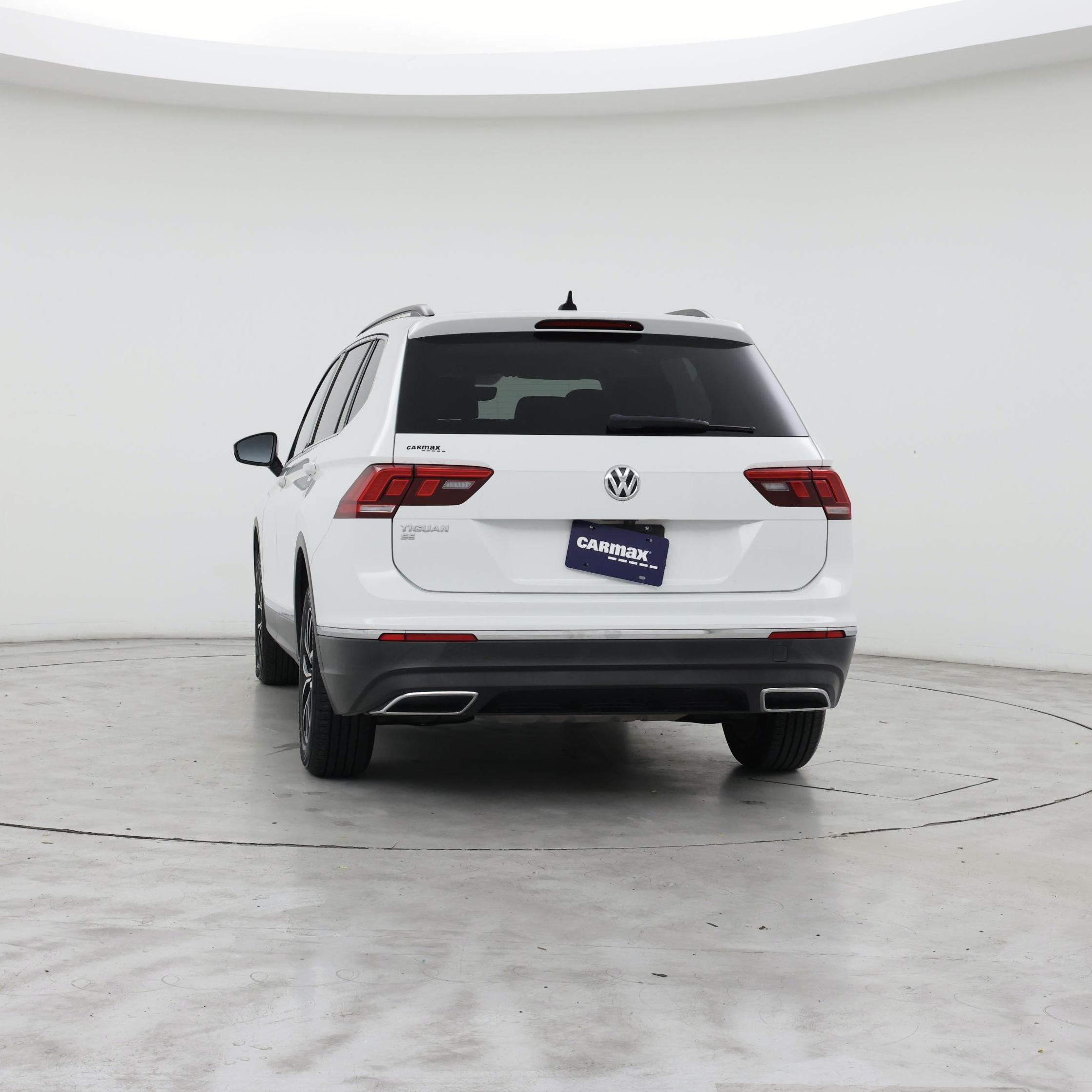 Thumbnail: 2021 Volkswagen Tiguan - 6