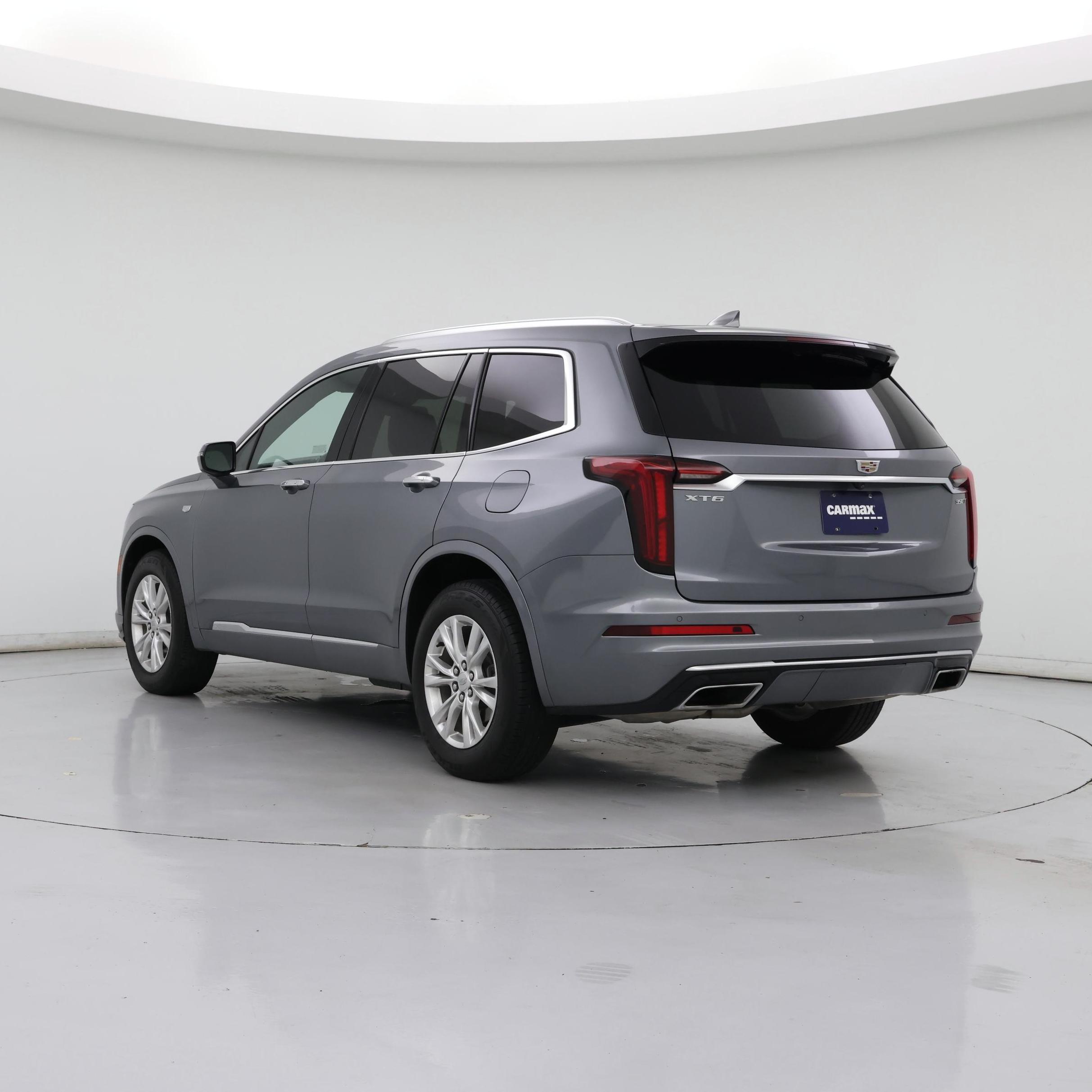 Thumbnail: 2022 Cadillac XT6 - 2