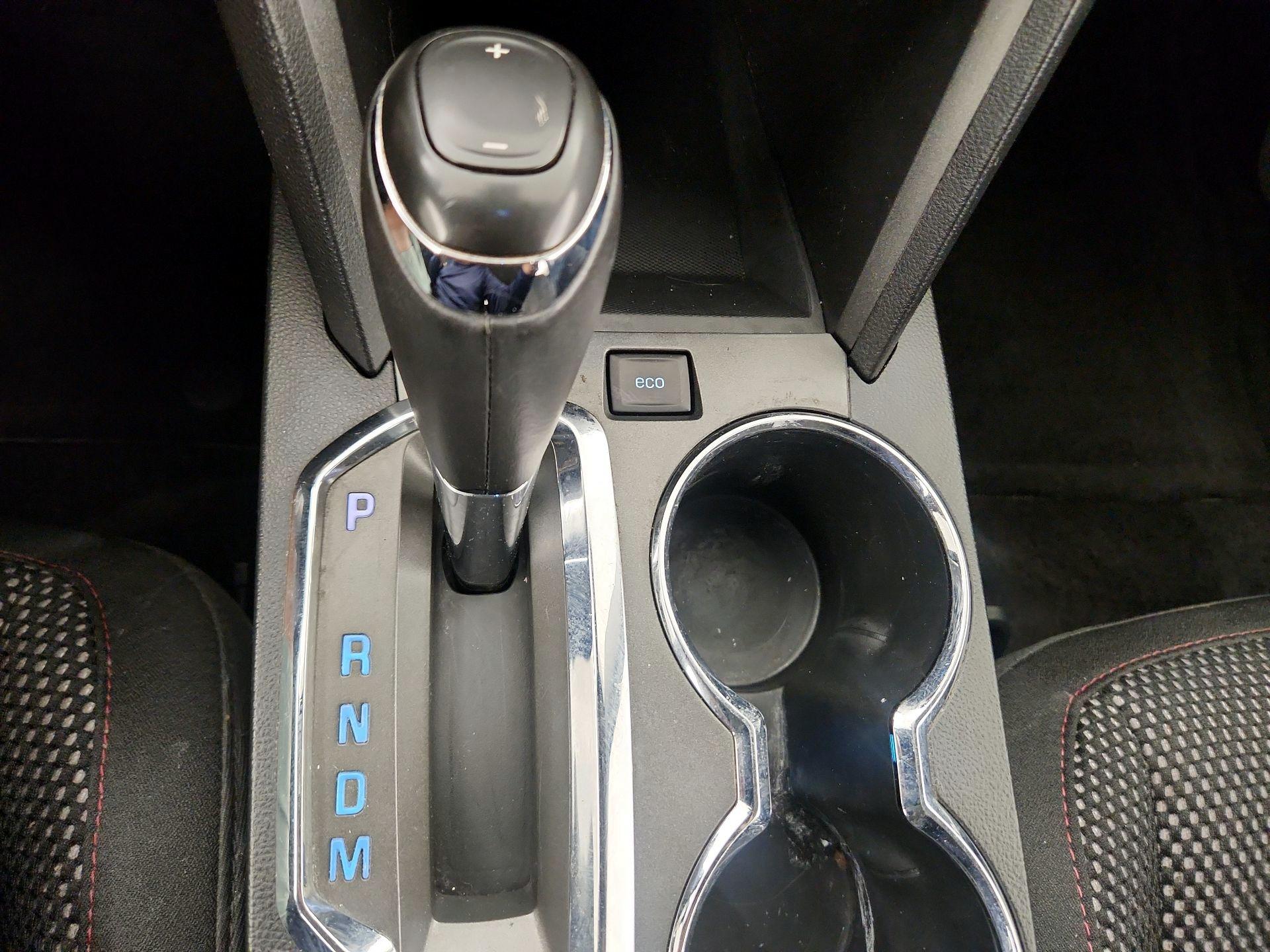 Thumbnail: 2016 Chevrolet Equinox - 16