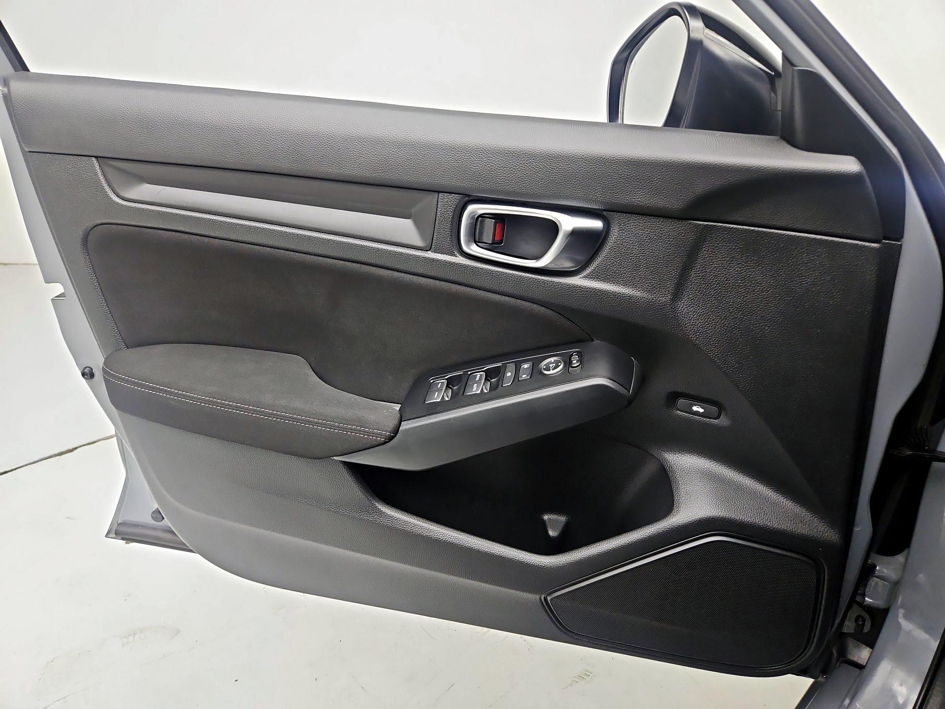 Thumbnail: 2025 Honda Civic - 12