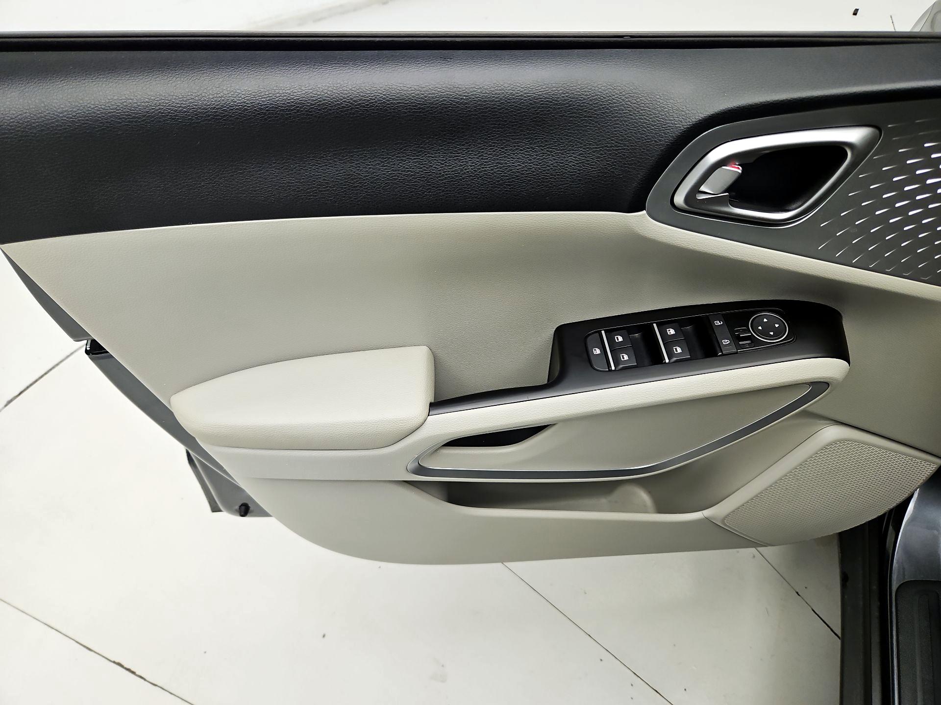 Thumbnail: 2021 Kia Soul - 12