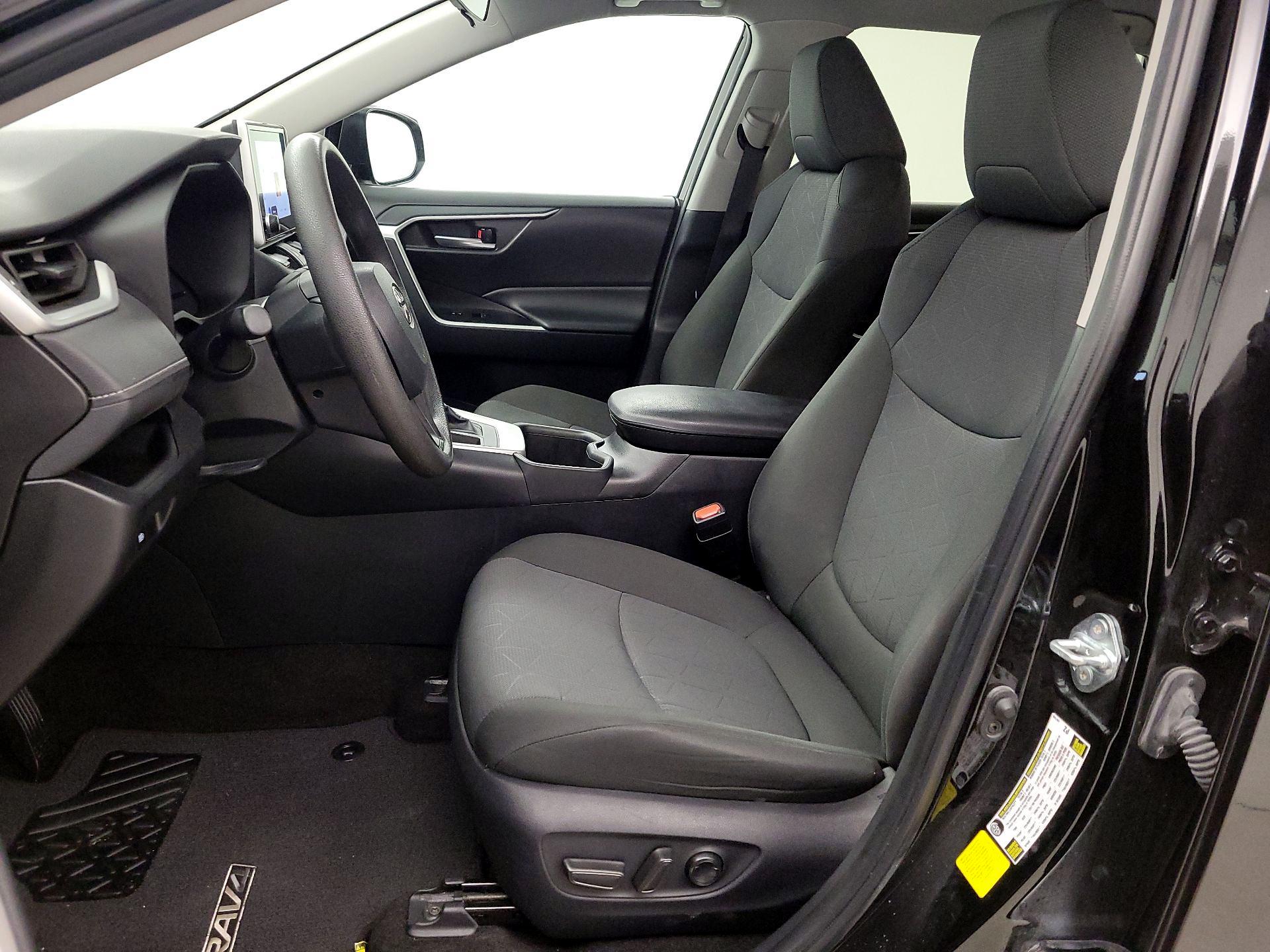 Thumbnail: 2024 Toyota RAV4 - 11