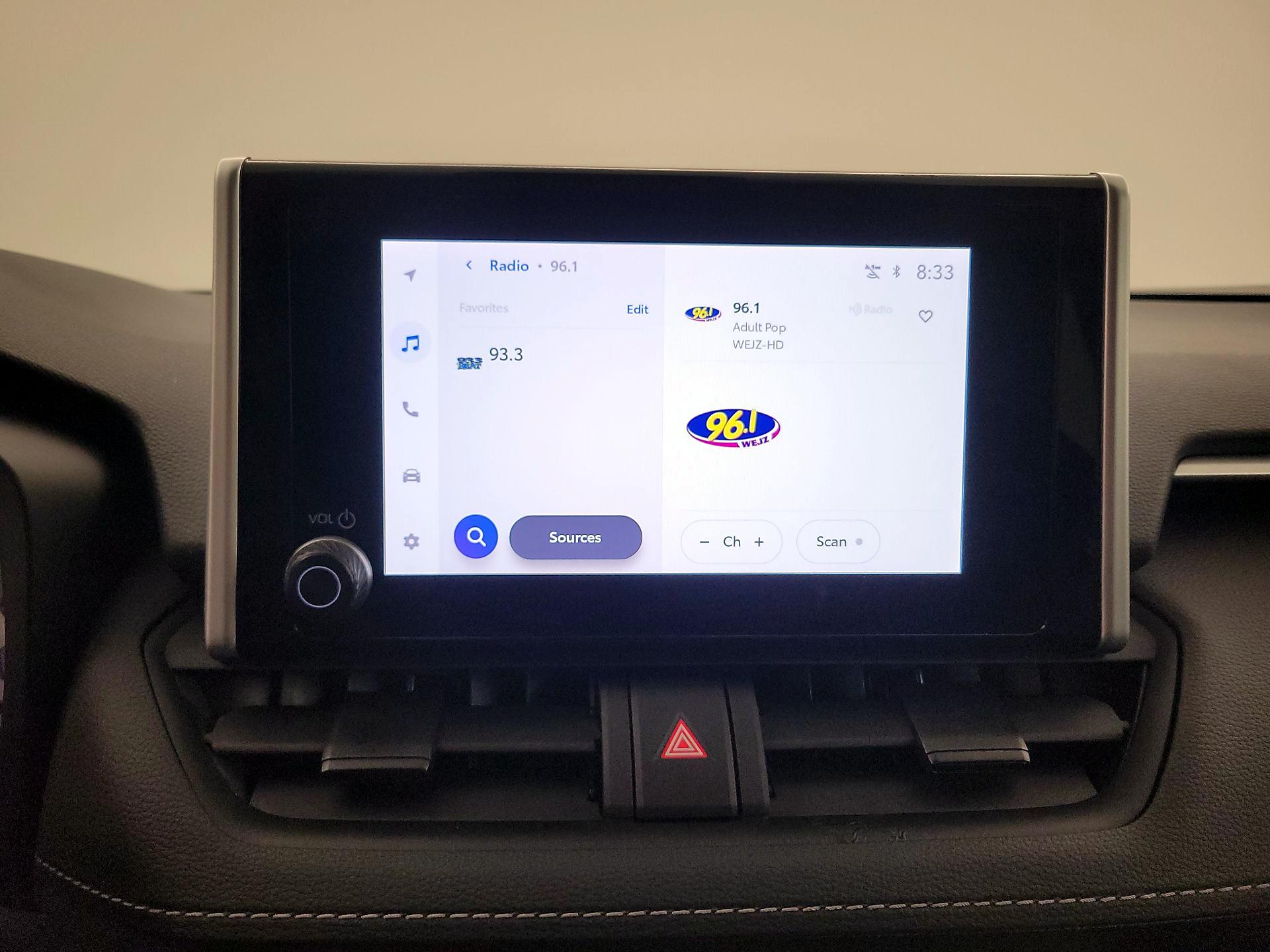 Thumbnail: 2024 Toyota RAV4 - 15