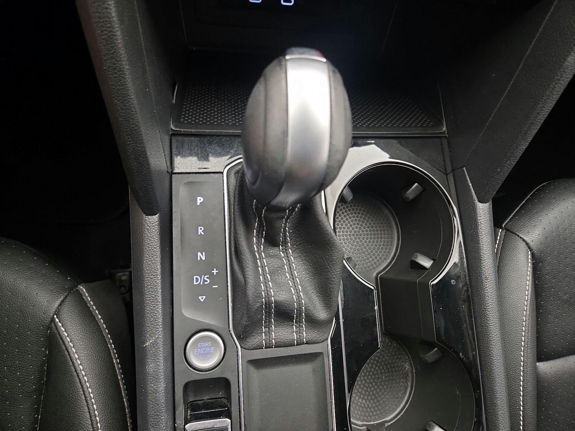 Thumbnail: 2023 Volkswagen Atlas - 17