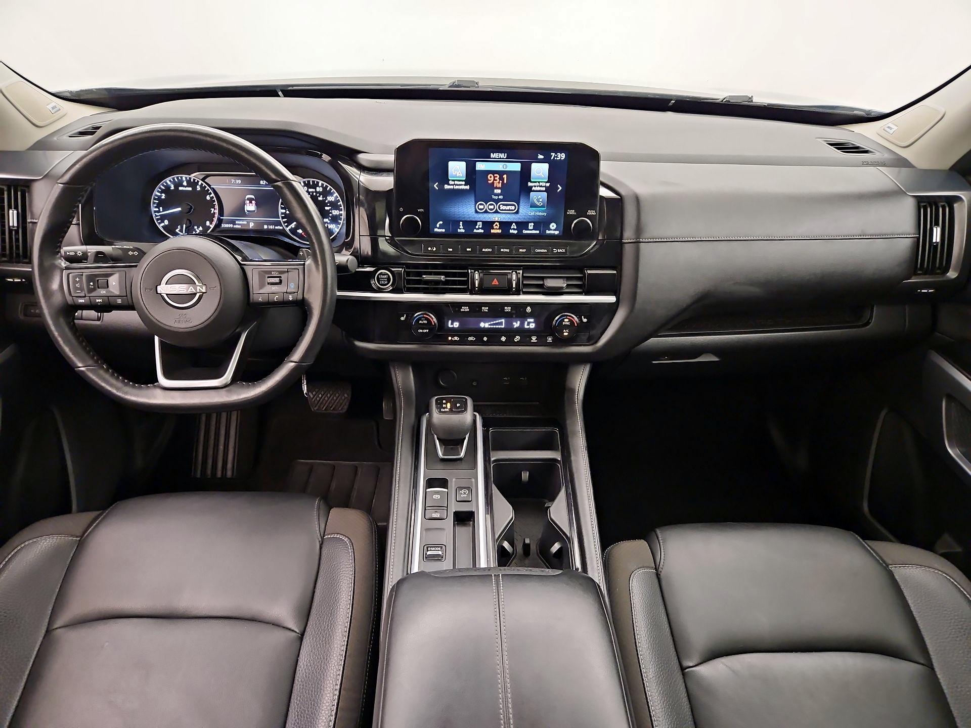Thumbnail: 2023 Nissan Pathfinder - 9