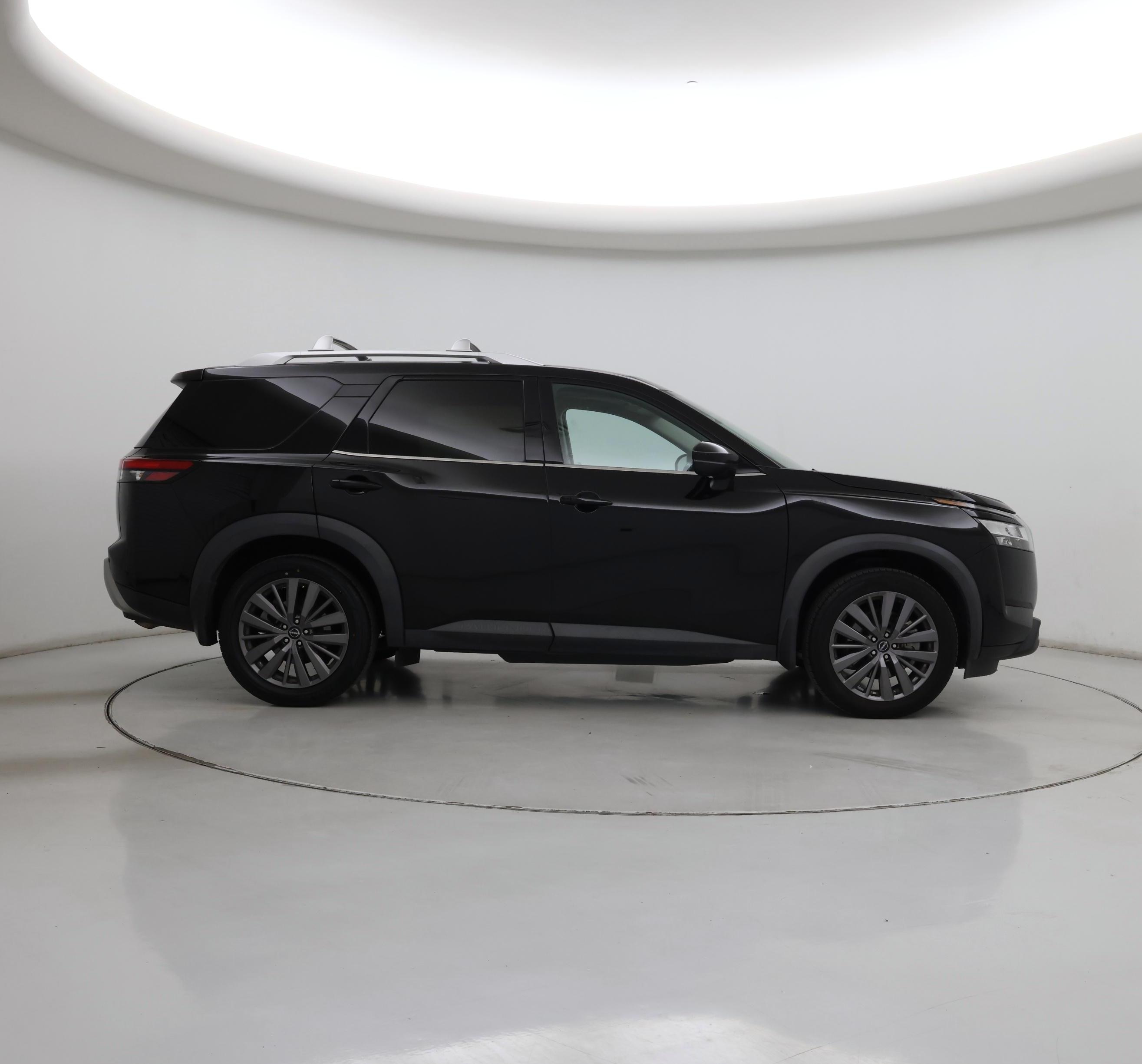 Thumbnail: 2023 Nissan Pathfinder - 7