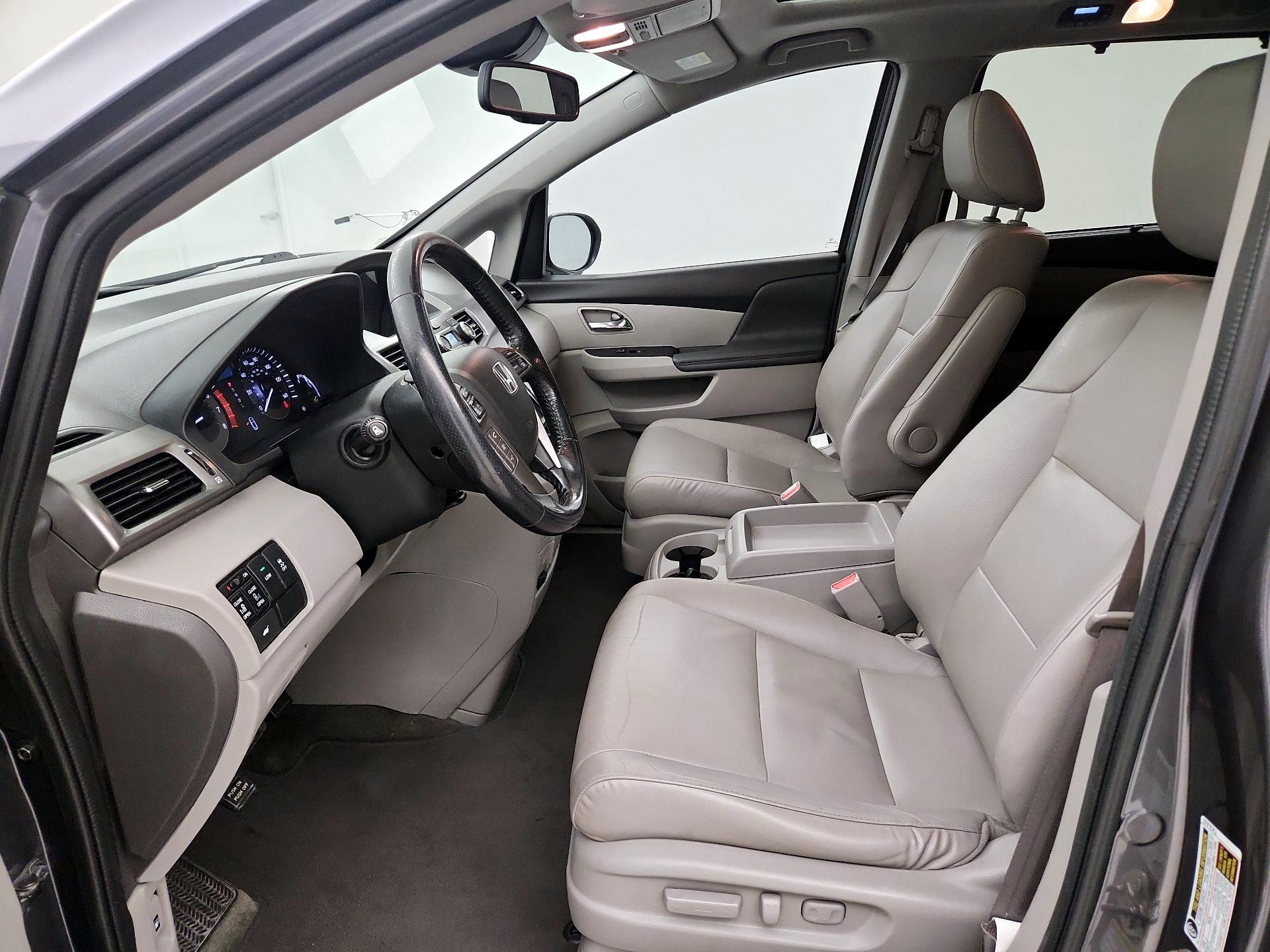 Thumbnail: 2016 Honda Odyssey - 9