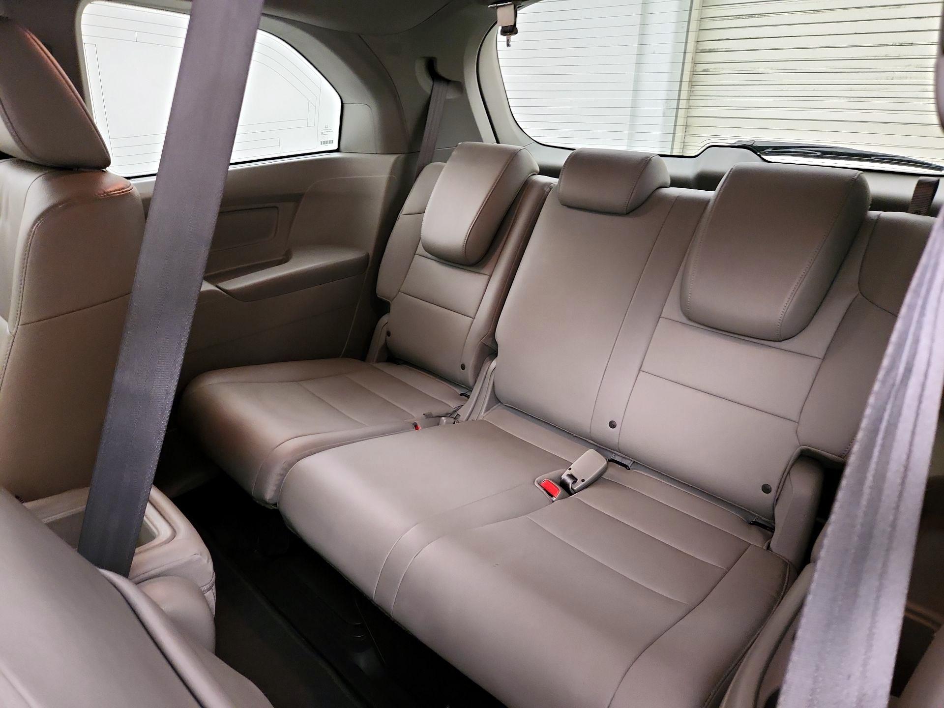 Thumbnail: 2016 Honda Odyssey - 19
