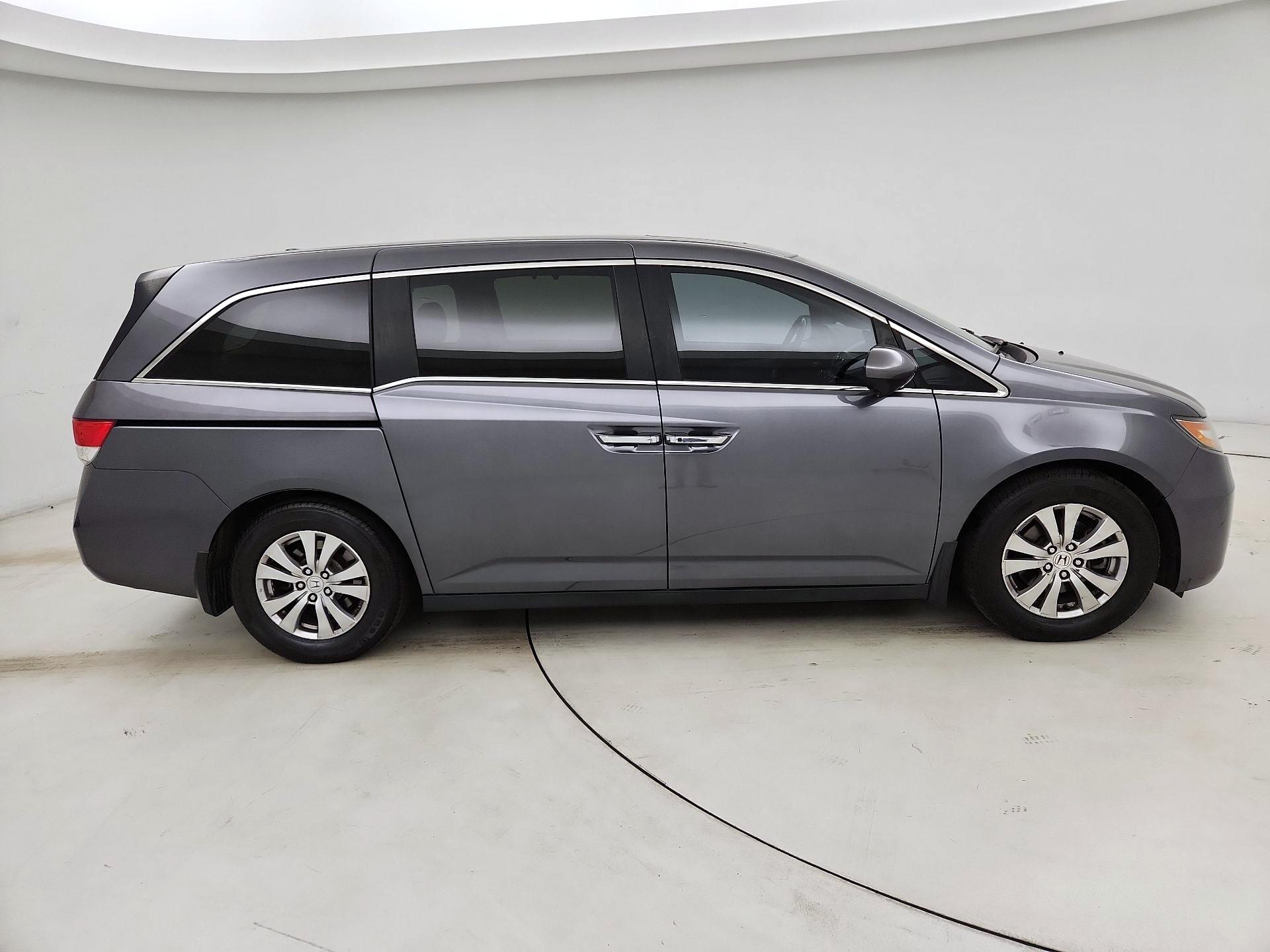 Thumbnail: 2016 Honda Odyssey - 4