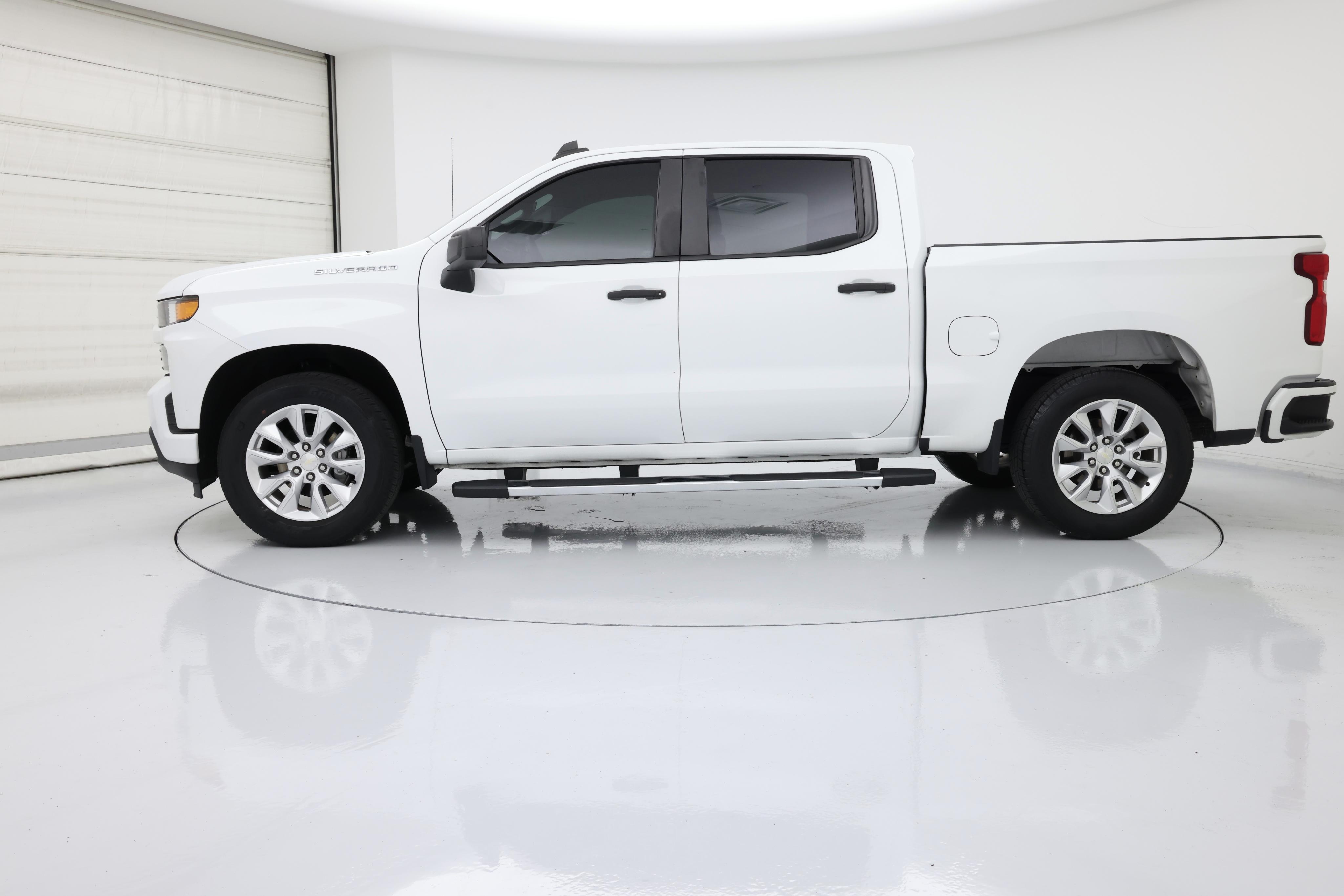 Thumbnail: 2022 Chevrolet Silverado 1500 - 3