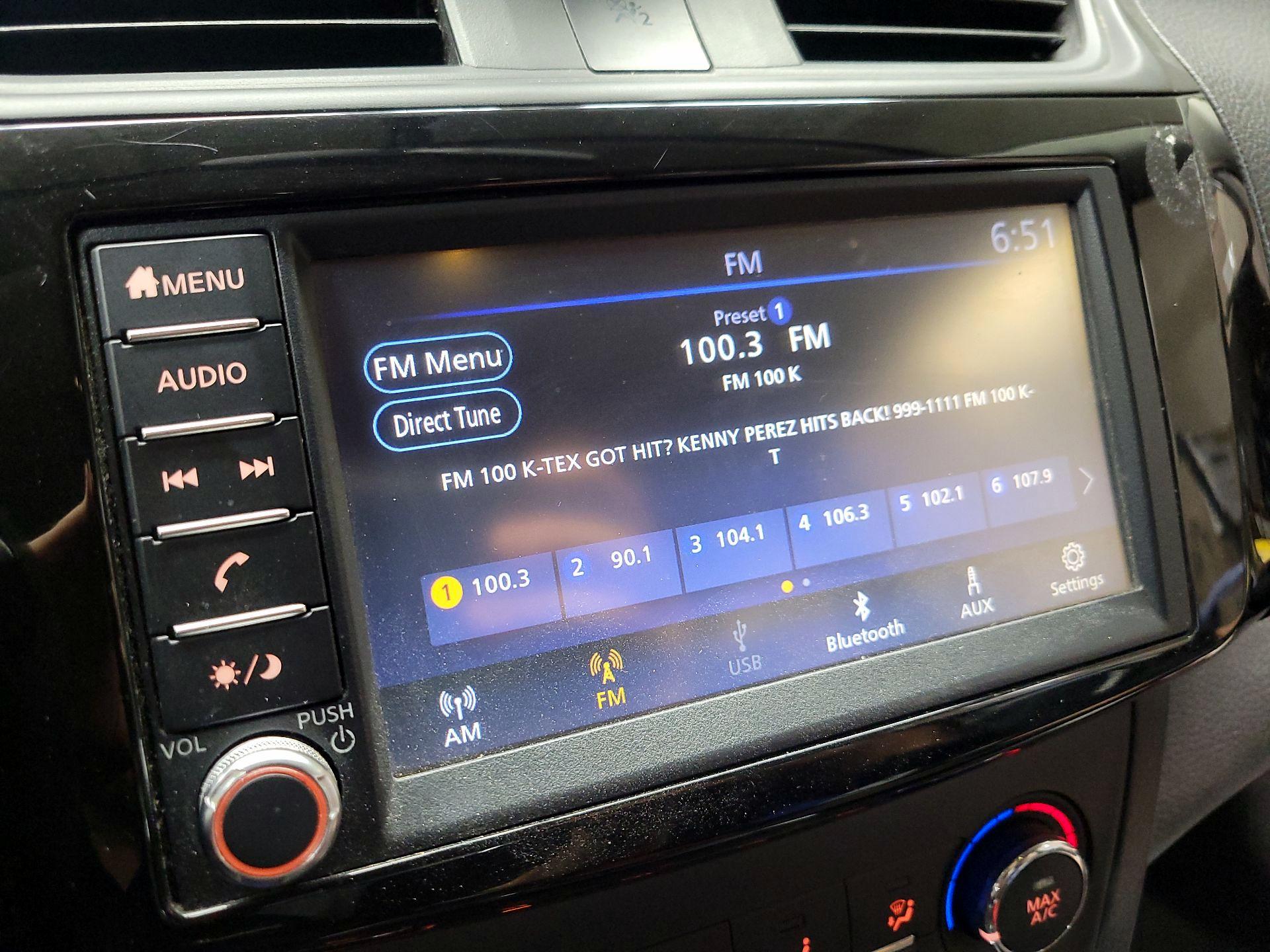 Thumbnail: 2019 Nissan Sentra - 15