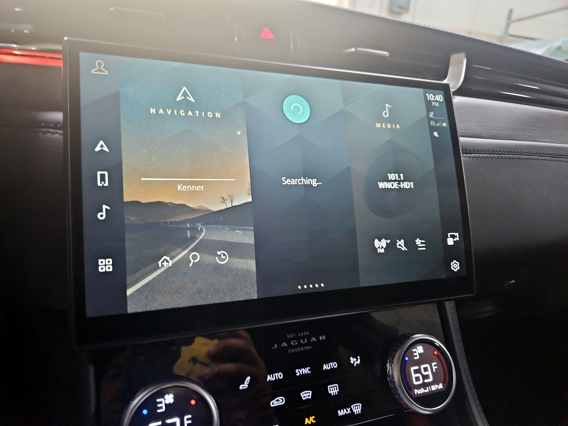 Thumbnail: 2023 Jaguar F-Pace - 14