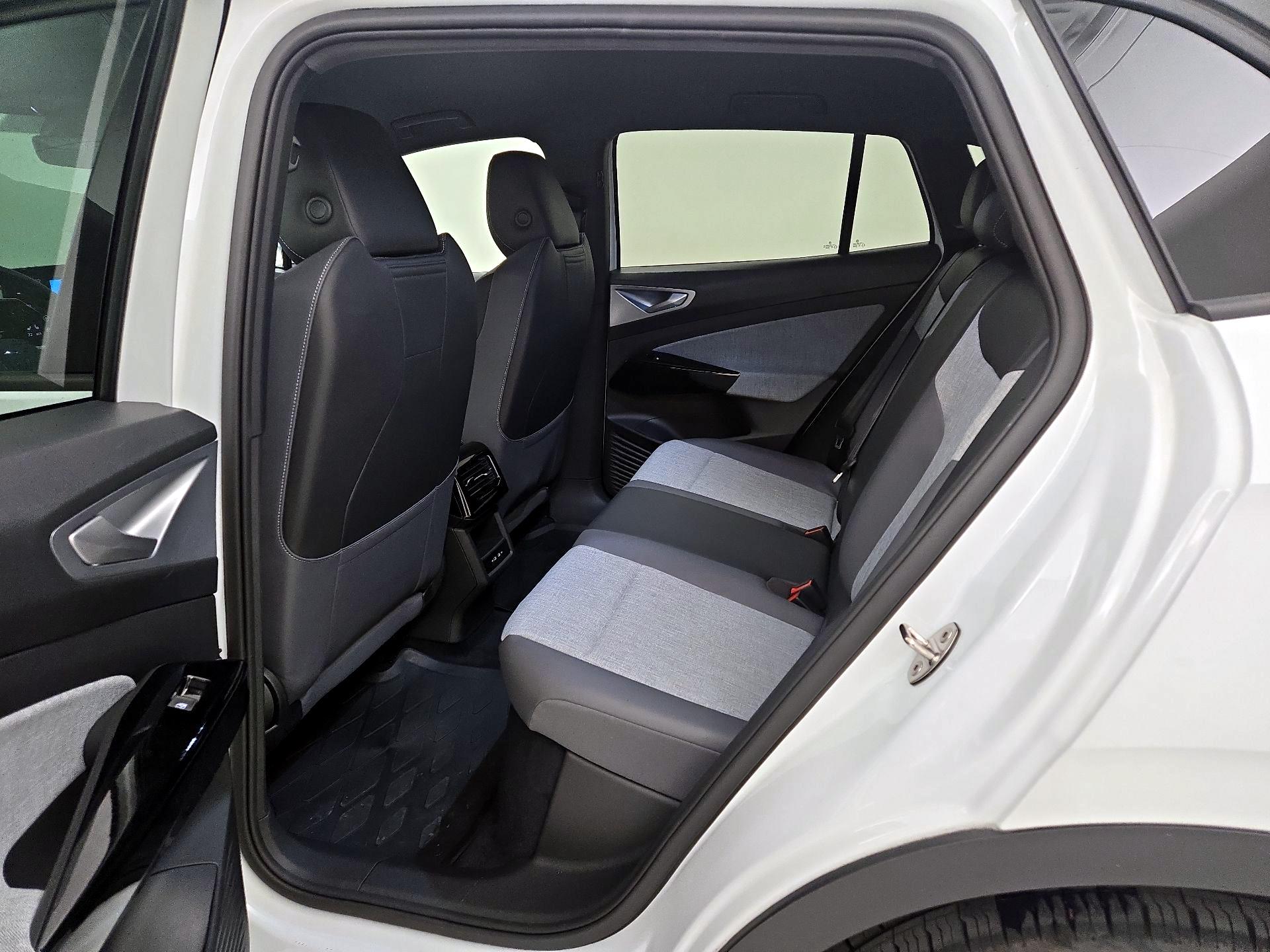 Thumbnail: 2024 Volkswagen ID.4 - 19