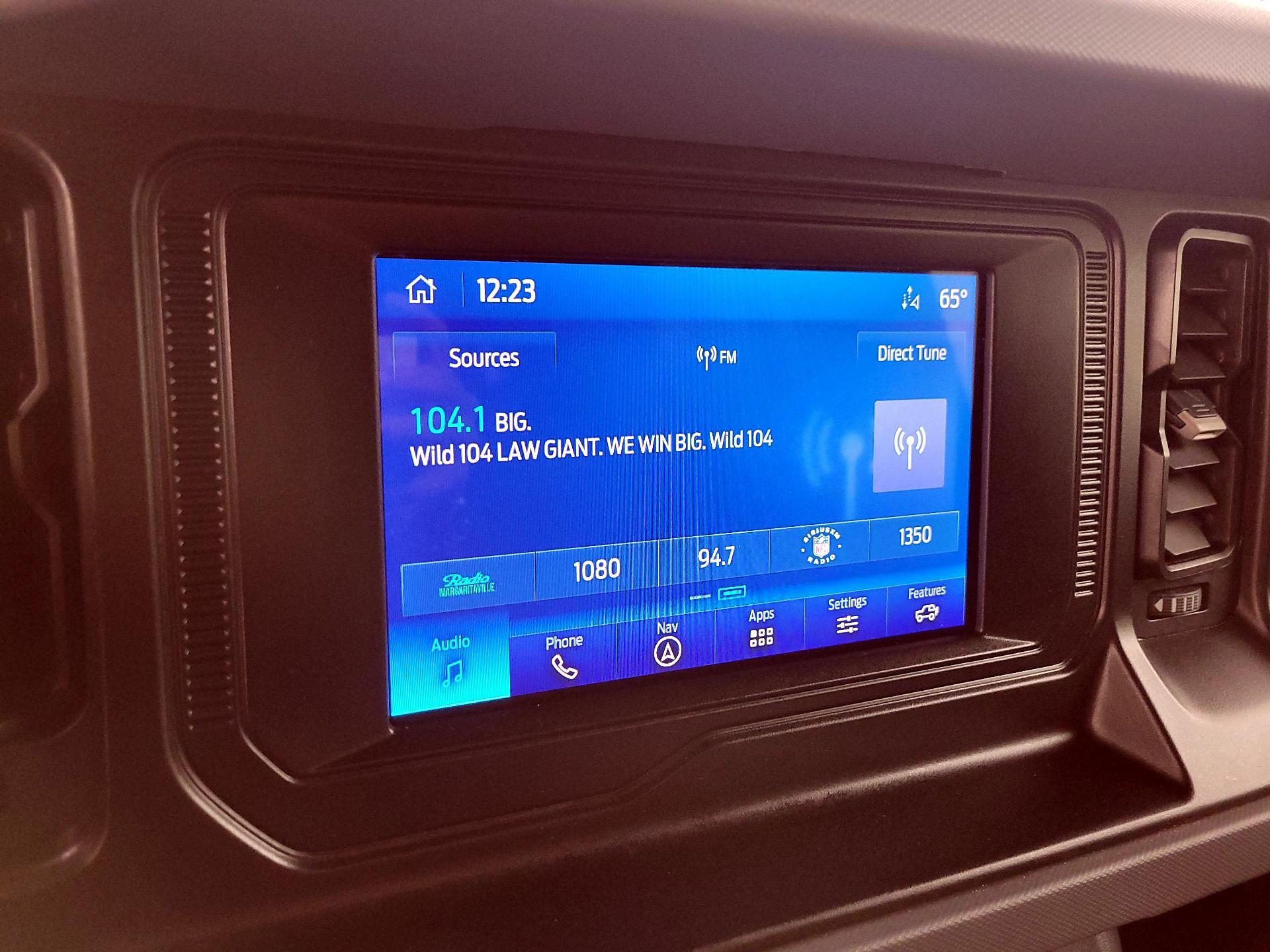 Thumbnail: 2023 Ford Bronco - 16