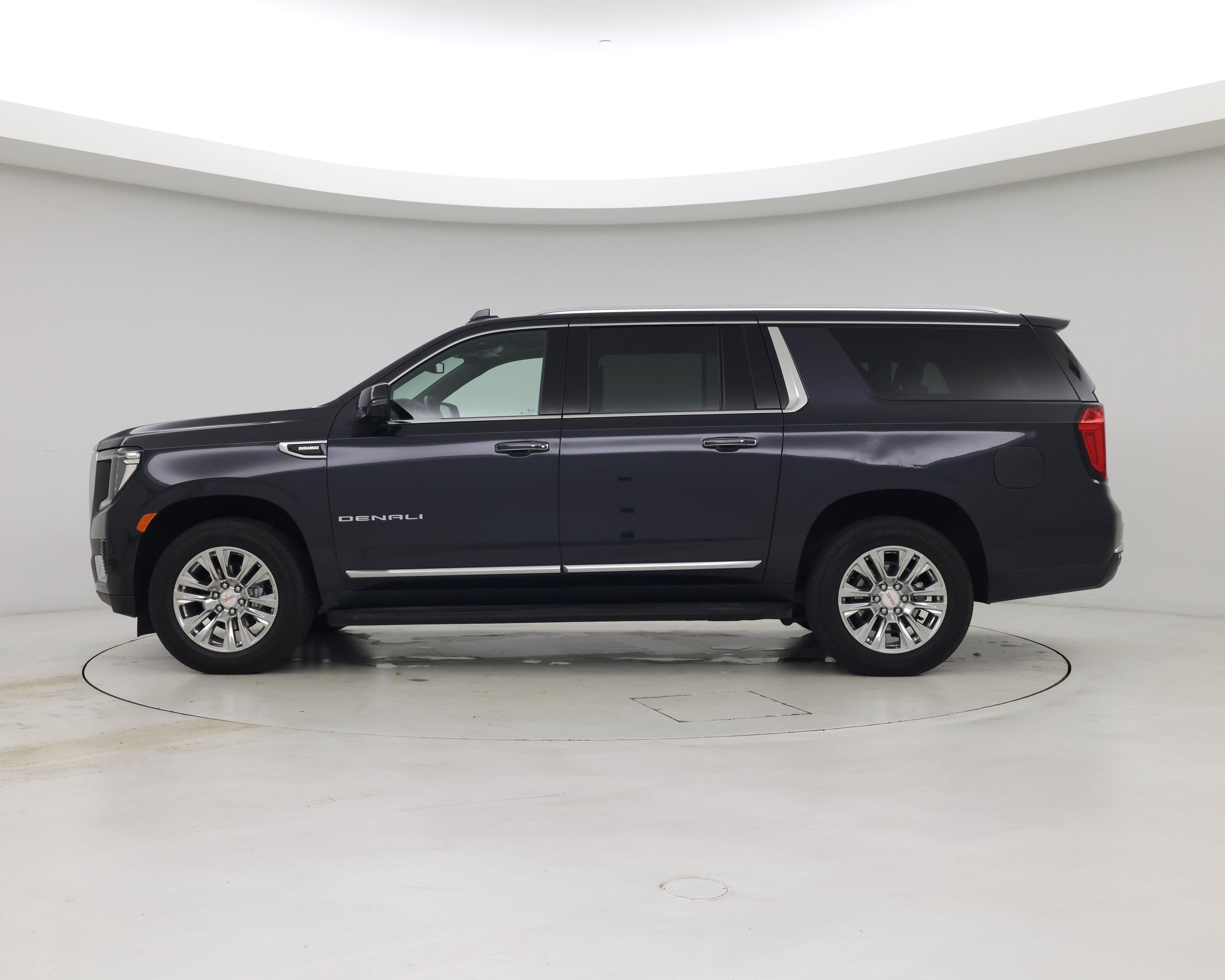Thumbnail: 2024 GMC Yukon XL - 3