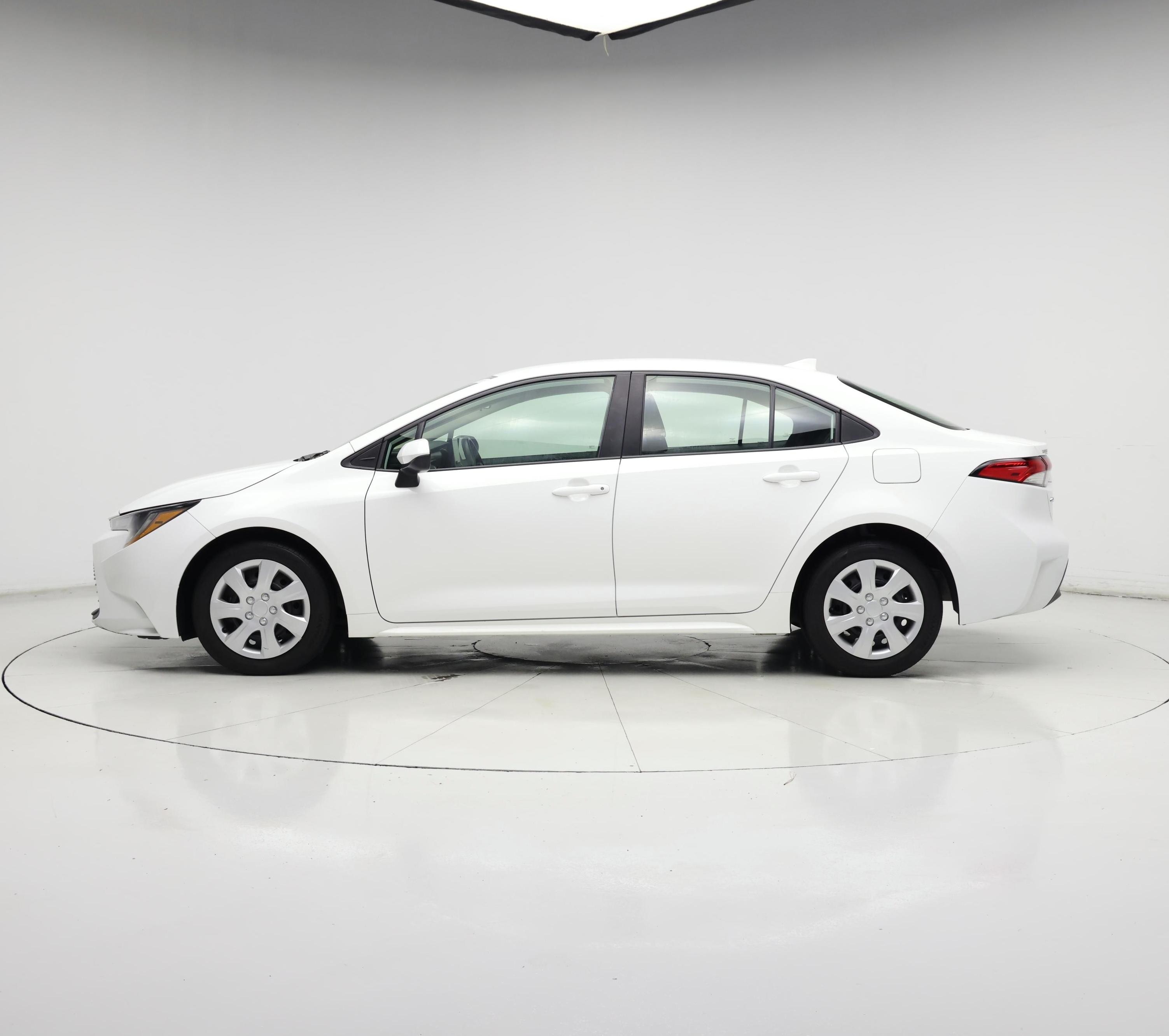 Thumbnail: 2024 Toyota Corolla - 3