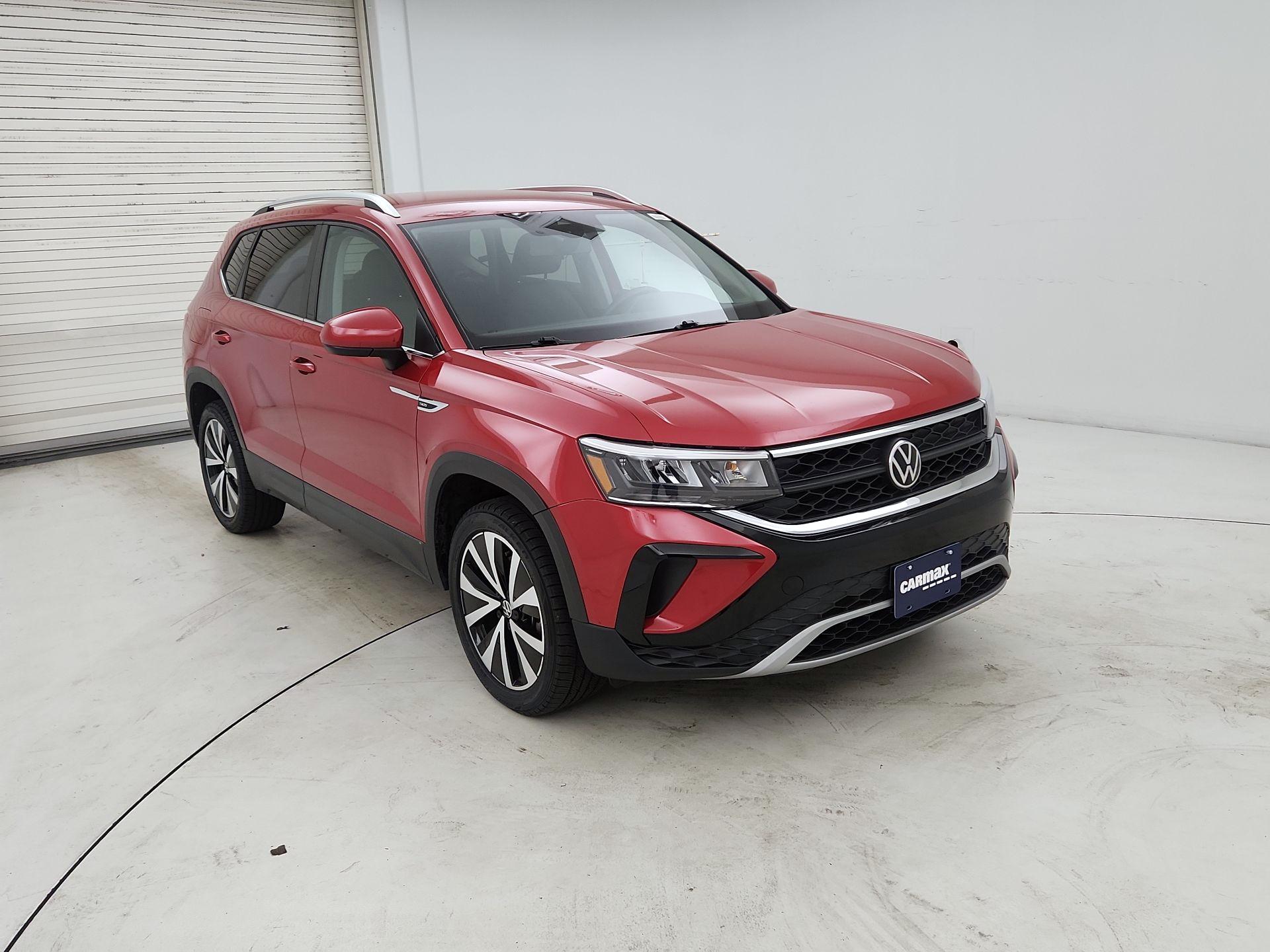 Thumbnail: 2022 Volkswagen Taos - 1