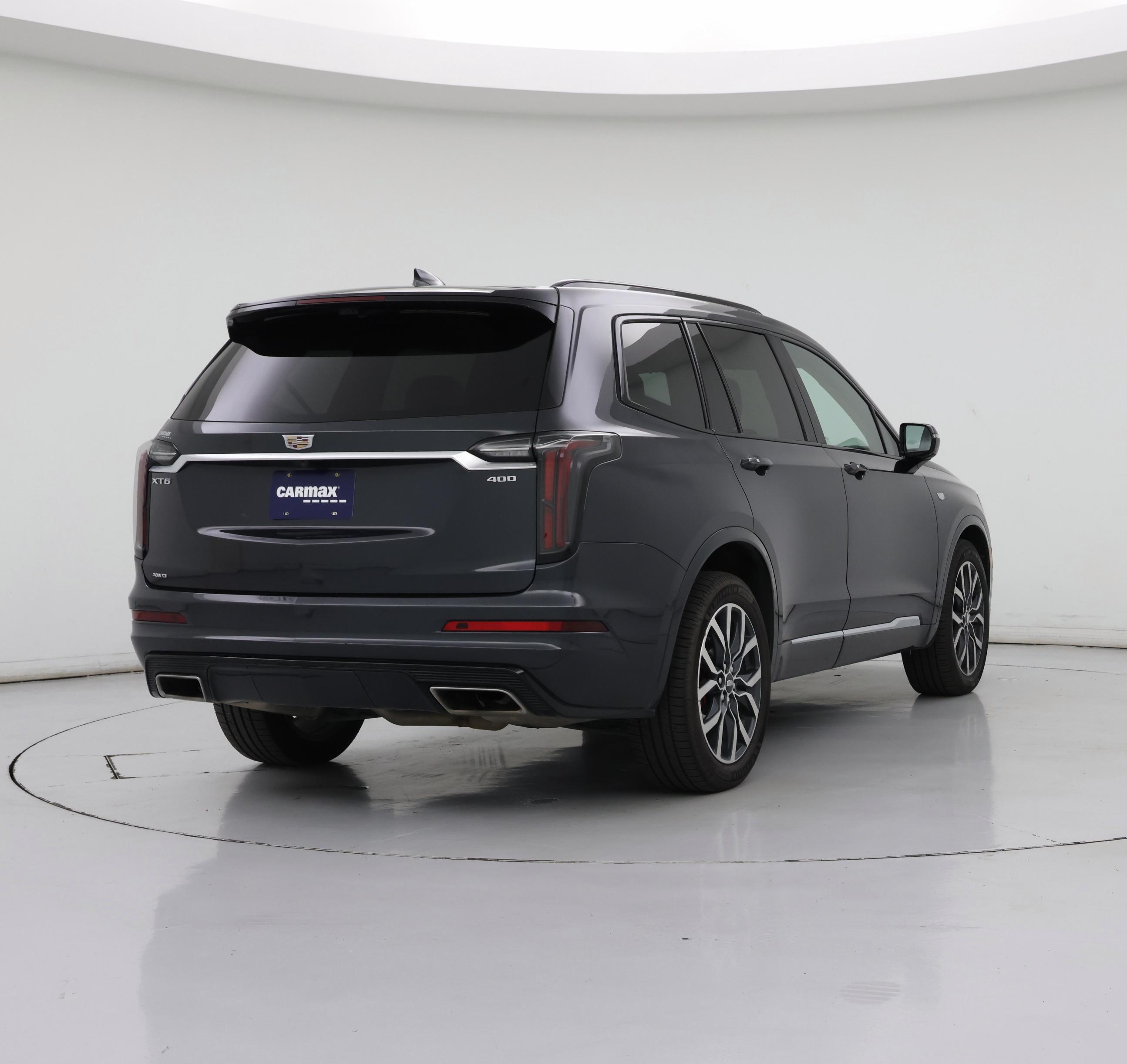 Thumbnail: 2023 Cadillac XT6 - 8