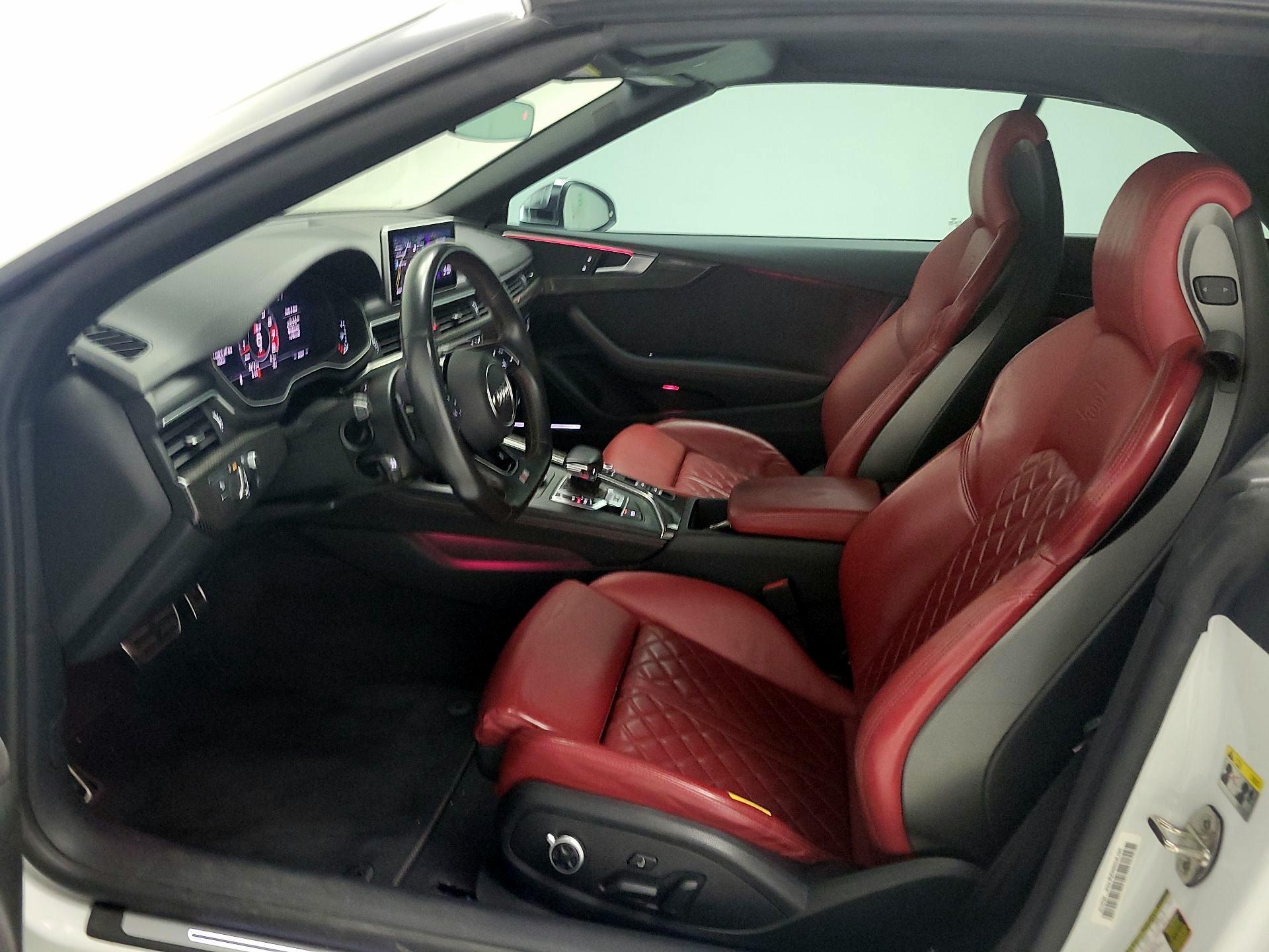 Thumbnail: 2019 Audi S5 - 11