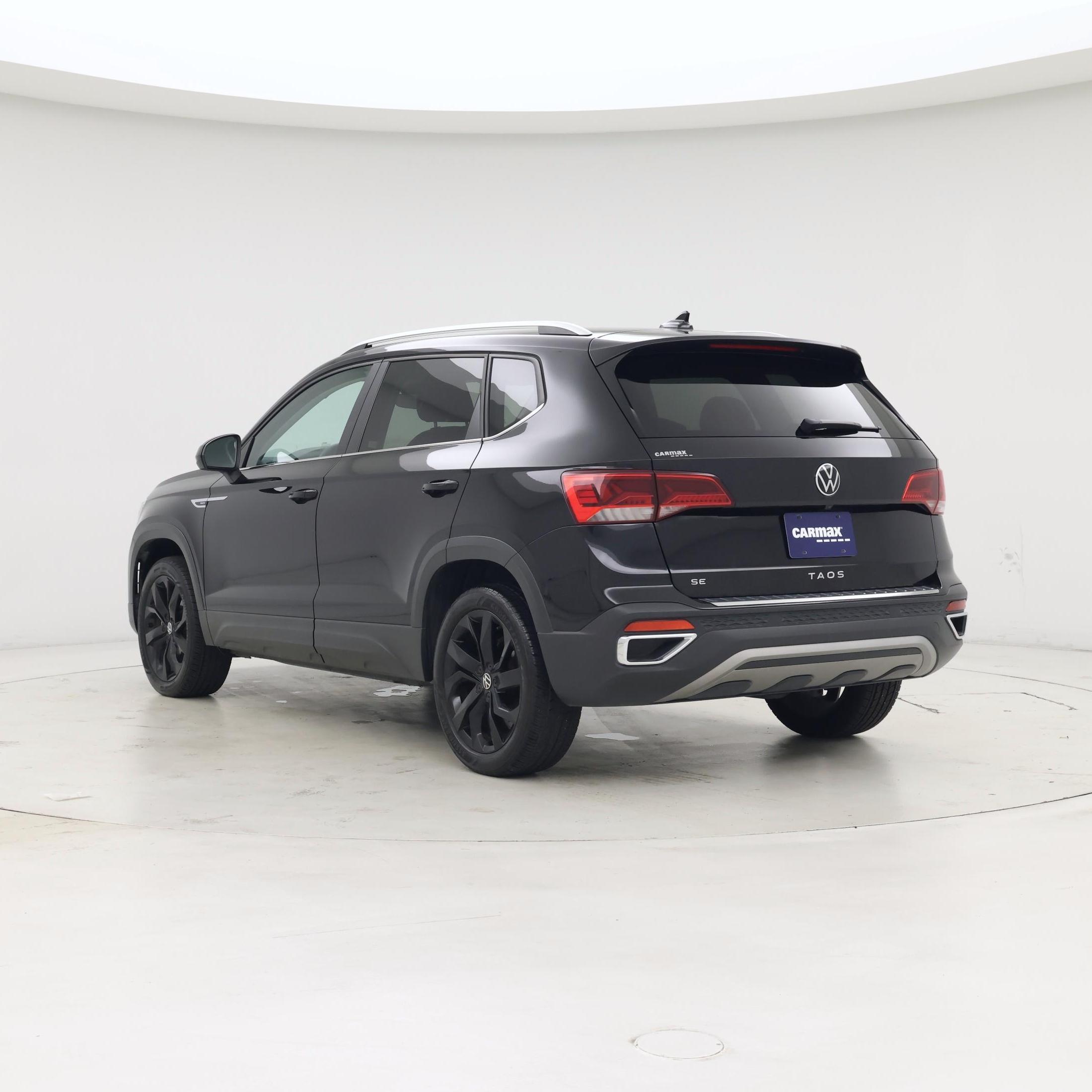 Thumbnail: 2023 Volkswagen Taos - 2