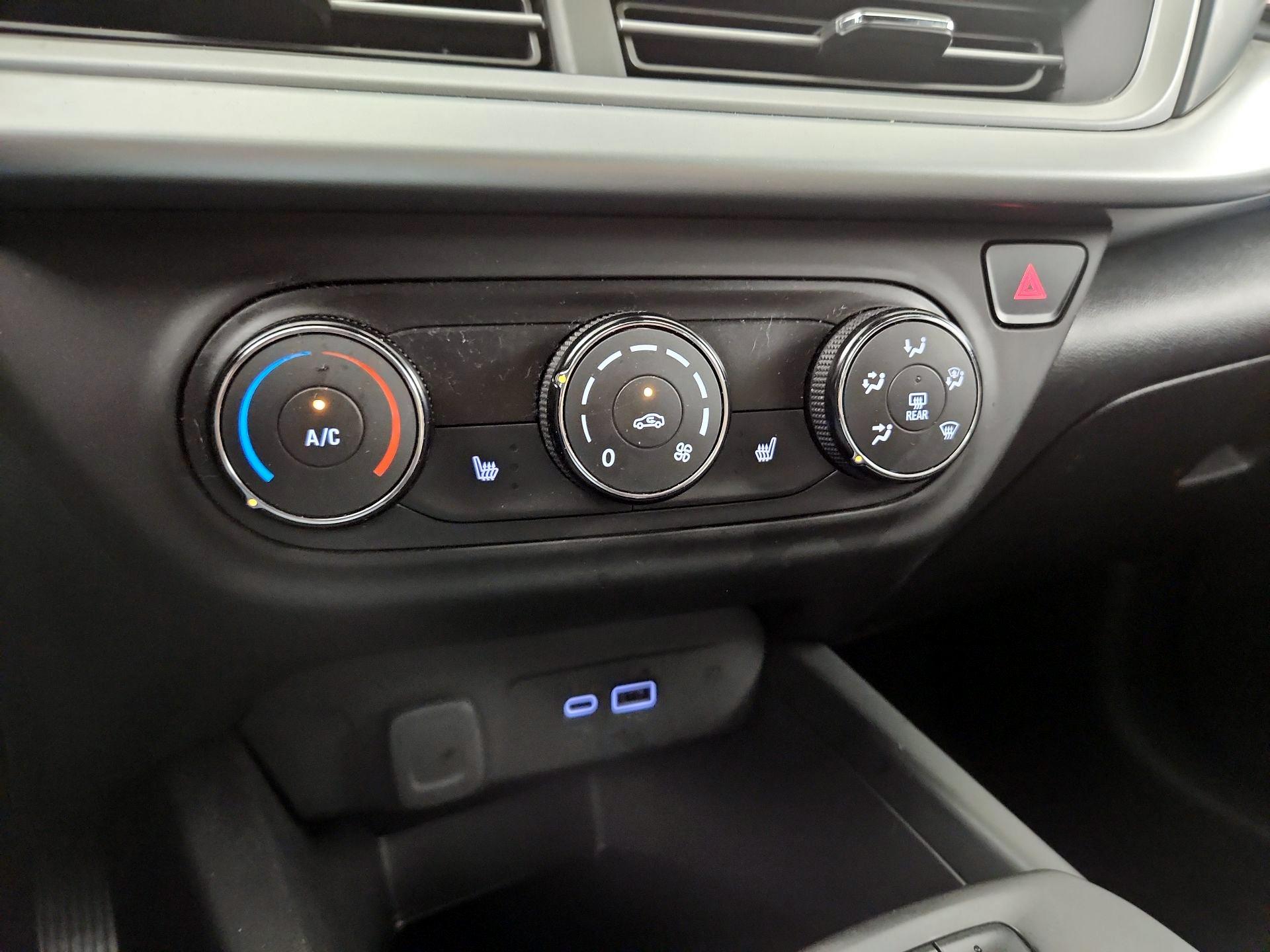 Thumbnail: 2024 Chevrolet Trax - 14