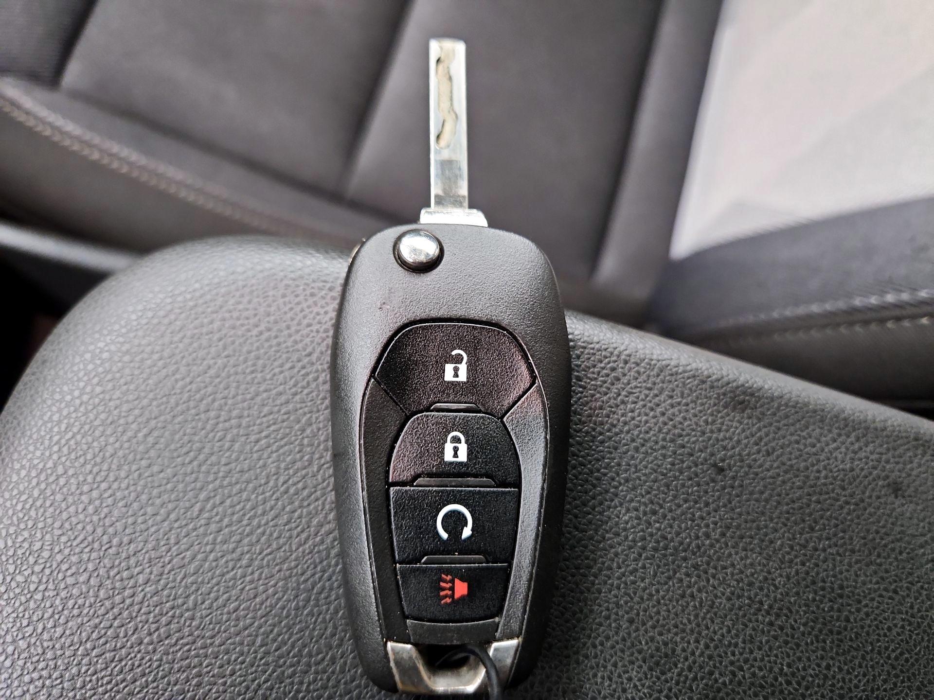 Thumbnail: 2024 Chevrolet Trax - 18