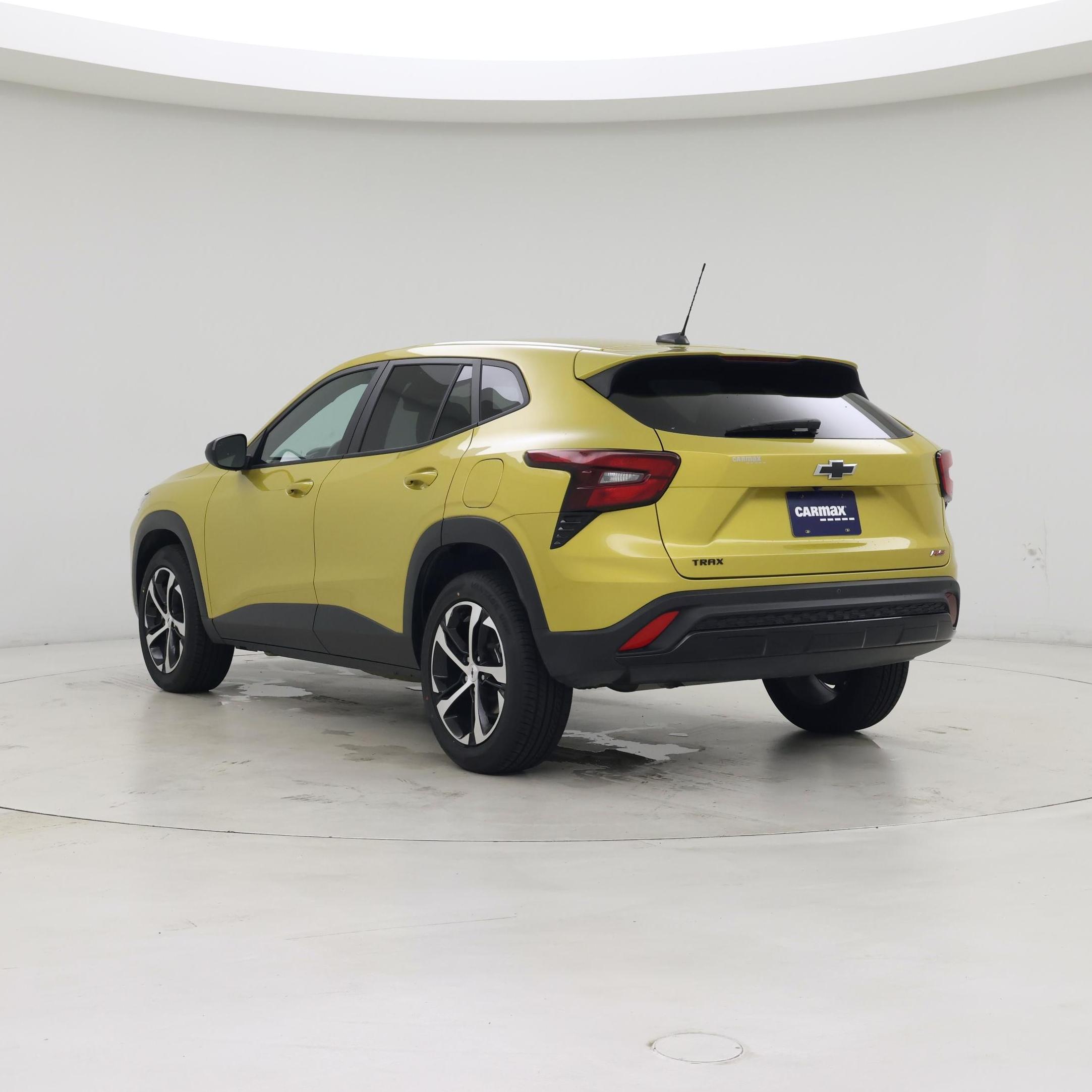 Thumbnail: 2024 Chevrolet Trax - 2