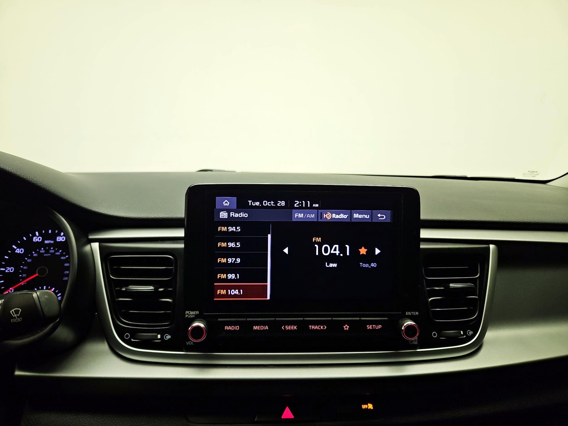 Thumbnail: 2022 Kia Rio - 14