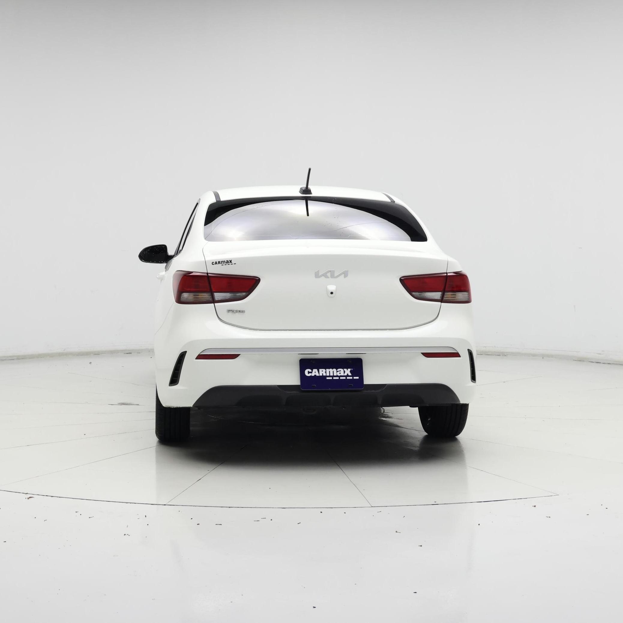 Thumbnail: 2022 Kia Rio - 6