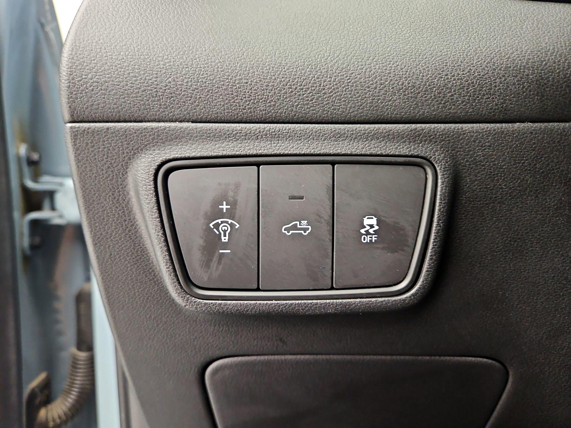 Thumbnail: 2022 Hyundai Santa Cruz - 13