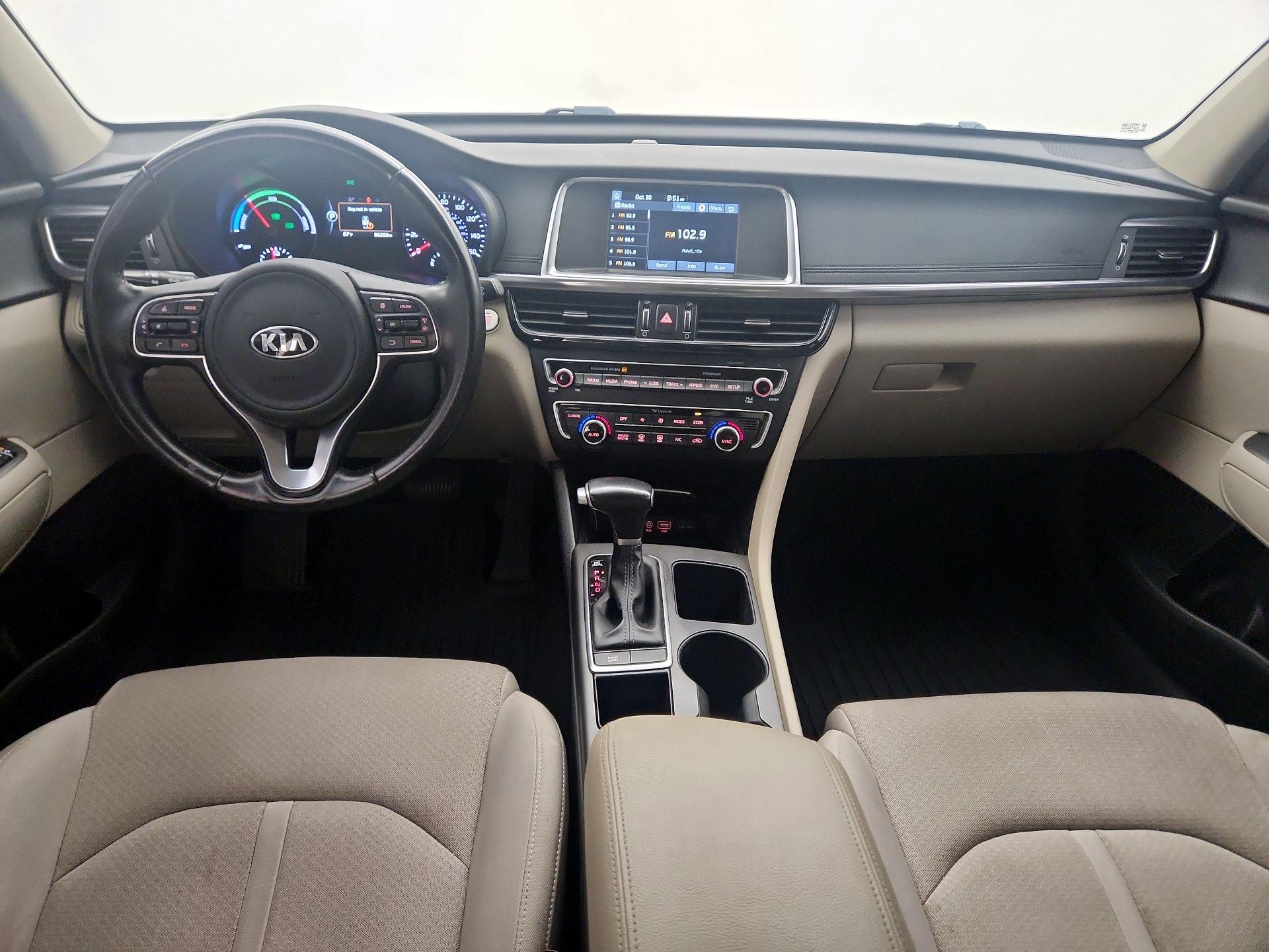 Thumbnail: 2017 Kia Optima - 9