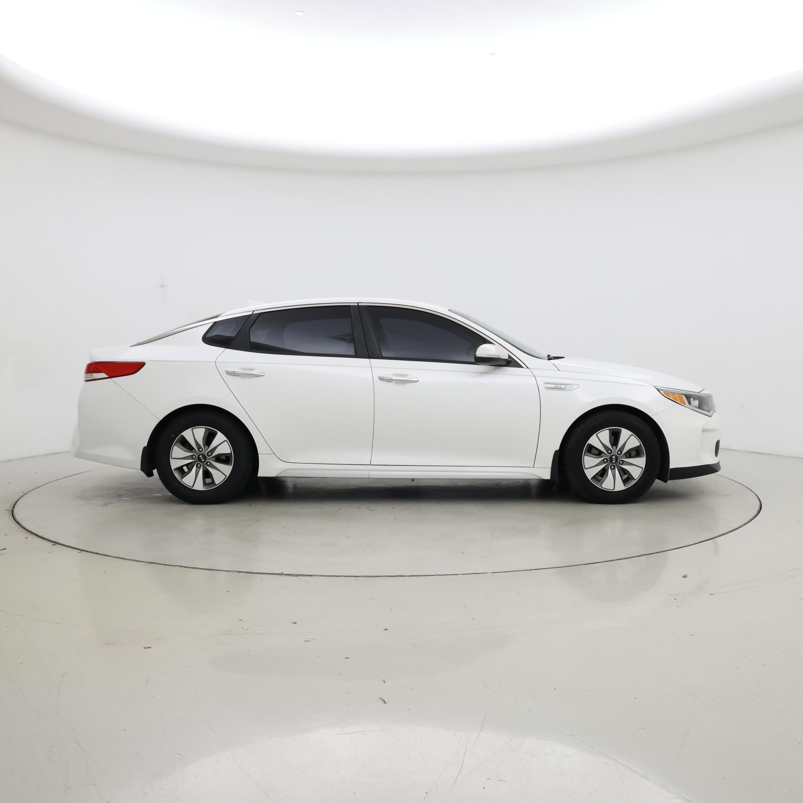 Thumbnail: 2017 Kia Optima - 7