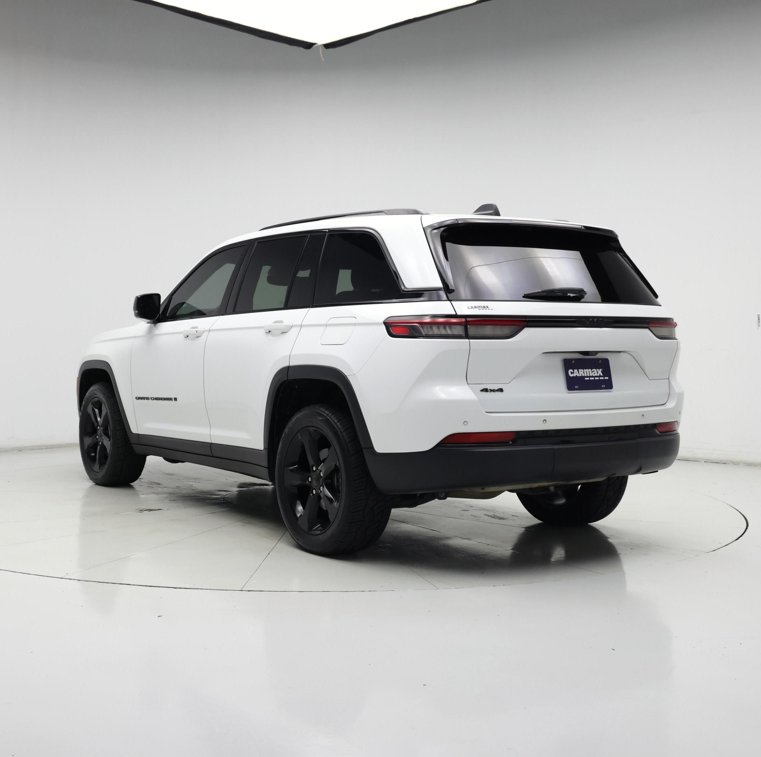 Thumbnail: 2022 Jeep Grand Cherokee - 2