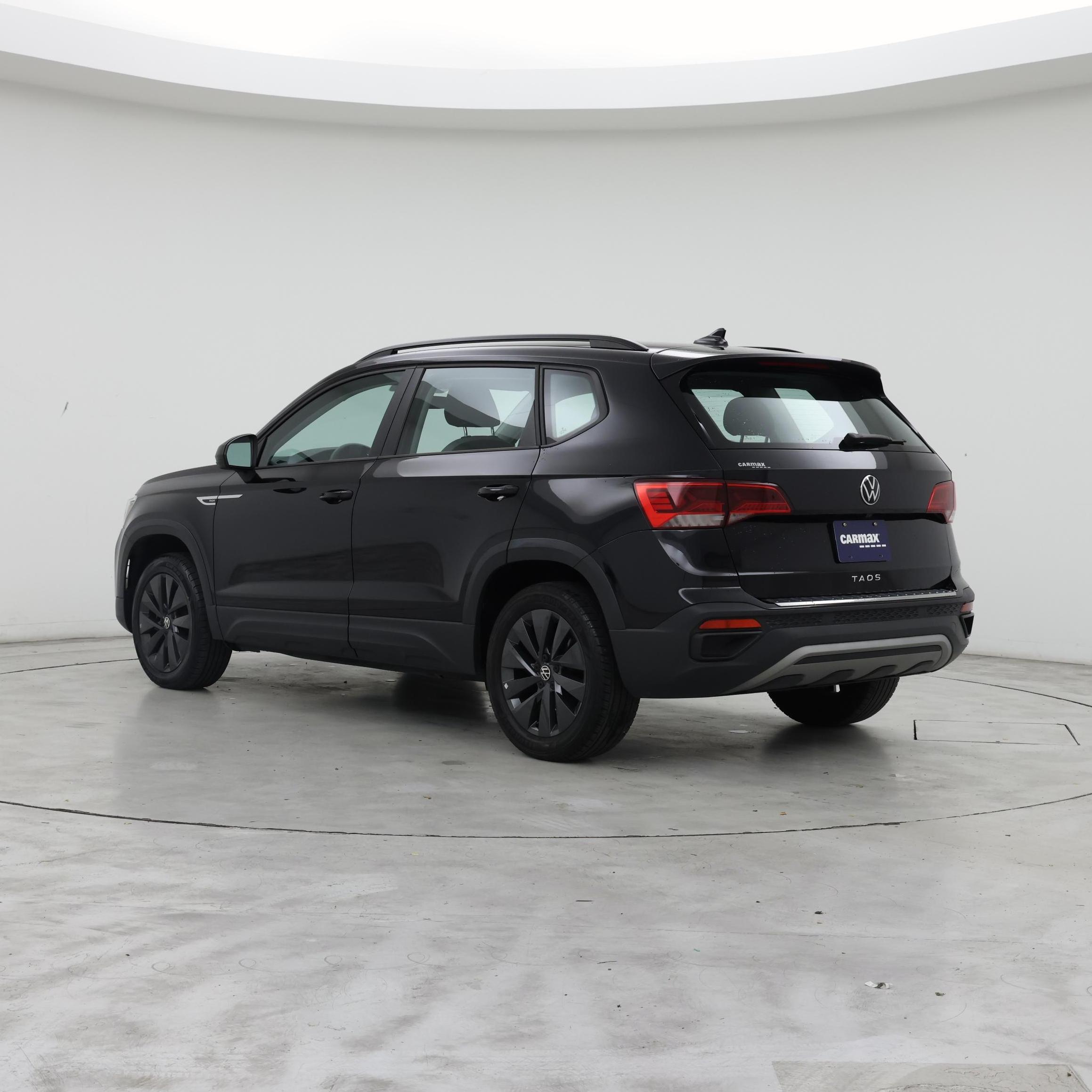 Thumbnail: 2023 Volkswagen Taos - 2