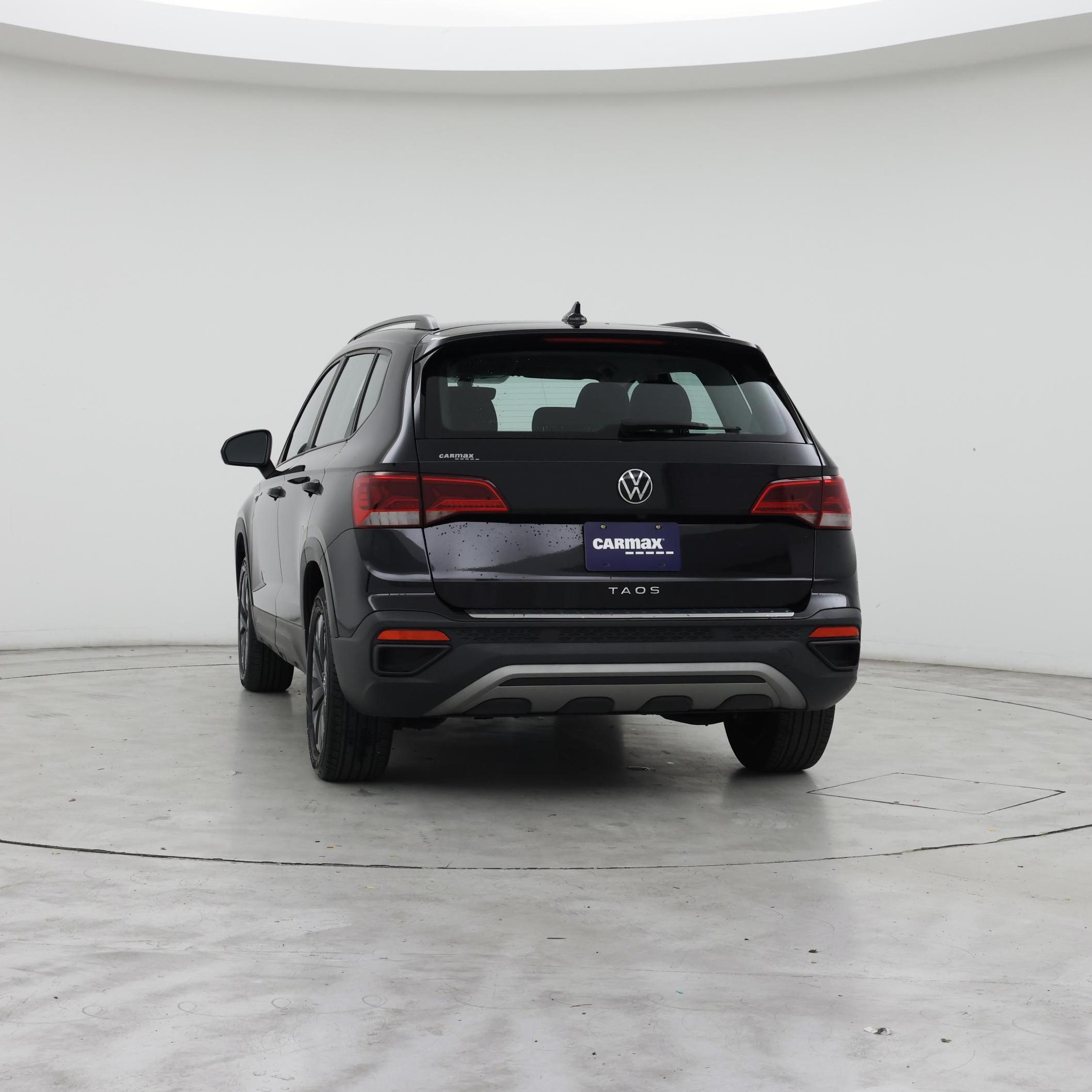 Thumbnail: 2023 Volkswagen Taos - 6