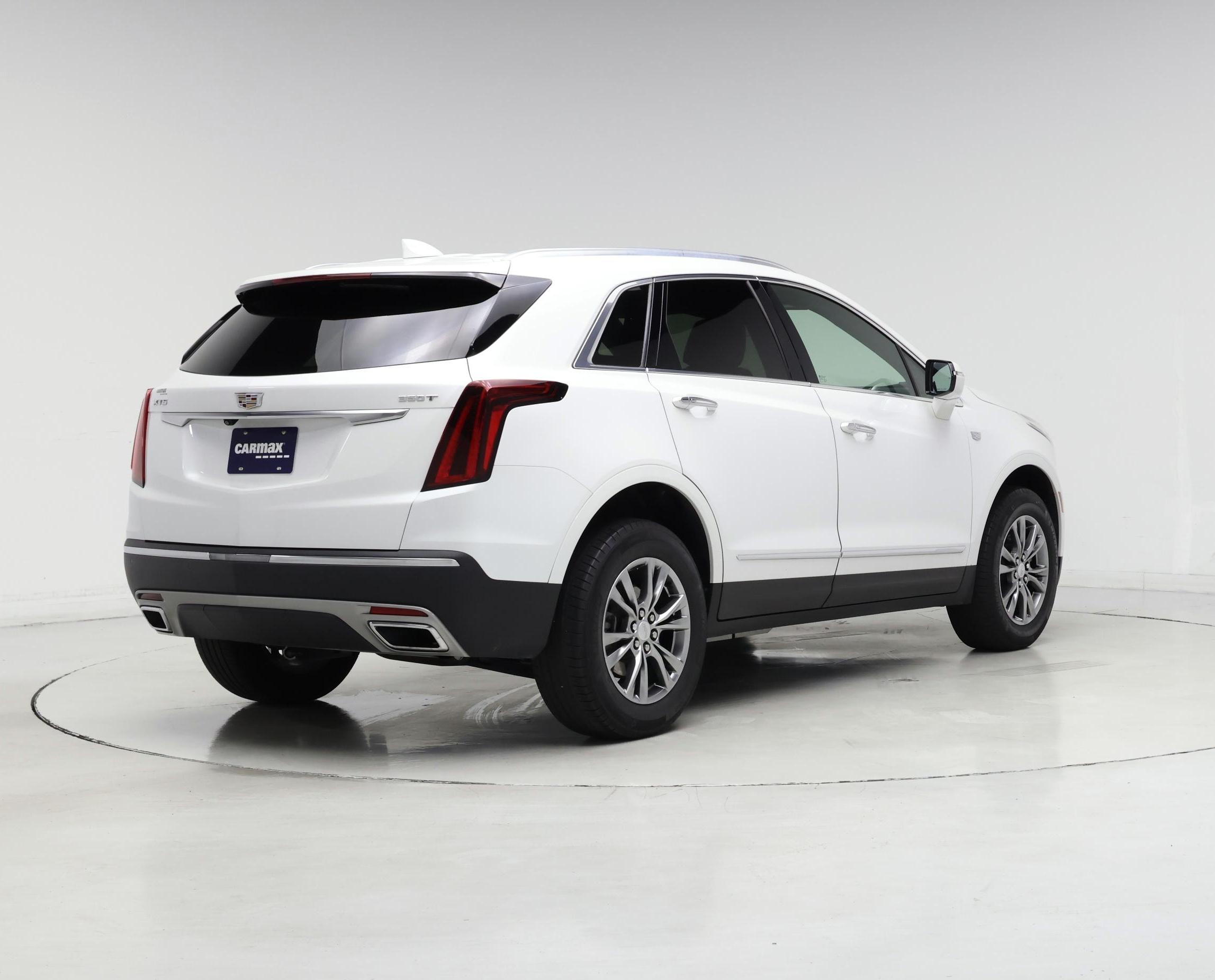 Thumbnail: 2023 Cadillac XT5 - 8
