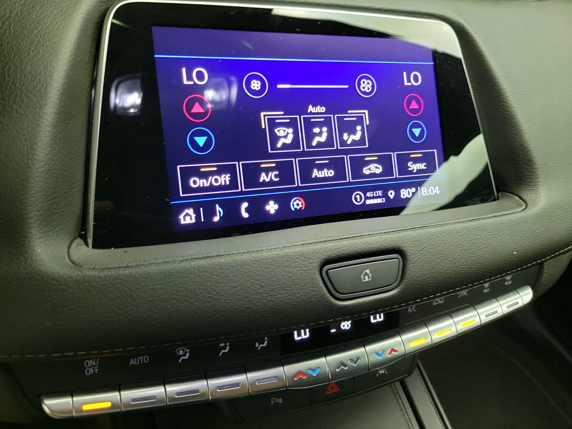 Thumbnail: 2023 Cadillac XT4 - 16