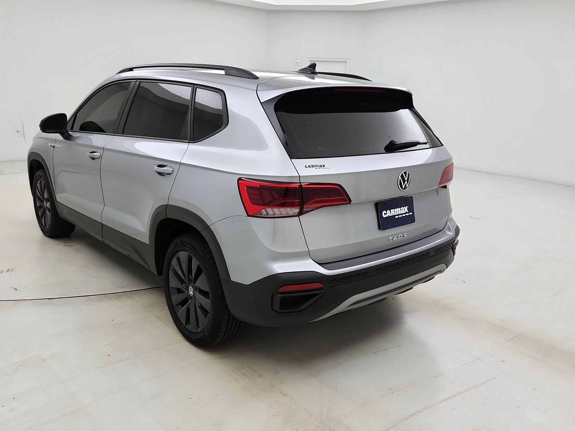 Thumbnail: 2024 Volkswagen Taos - 7