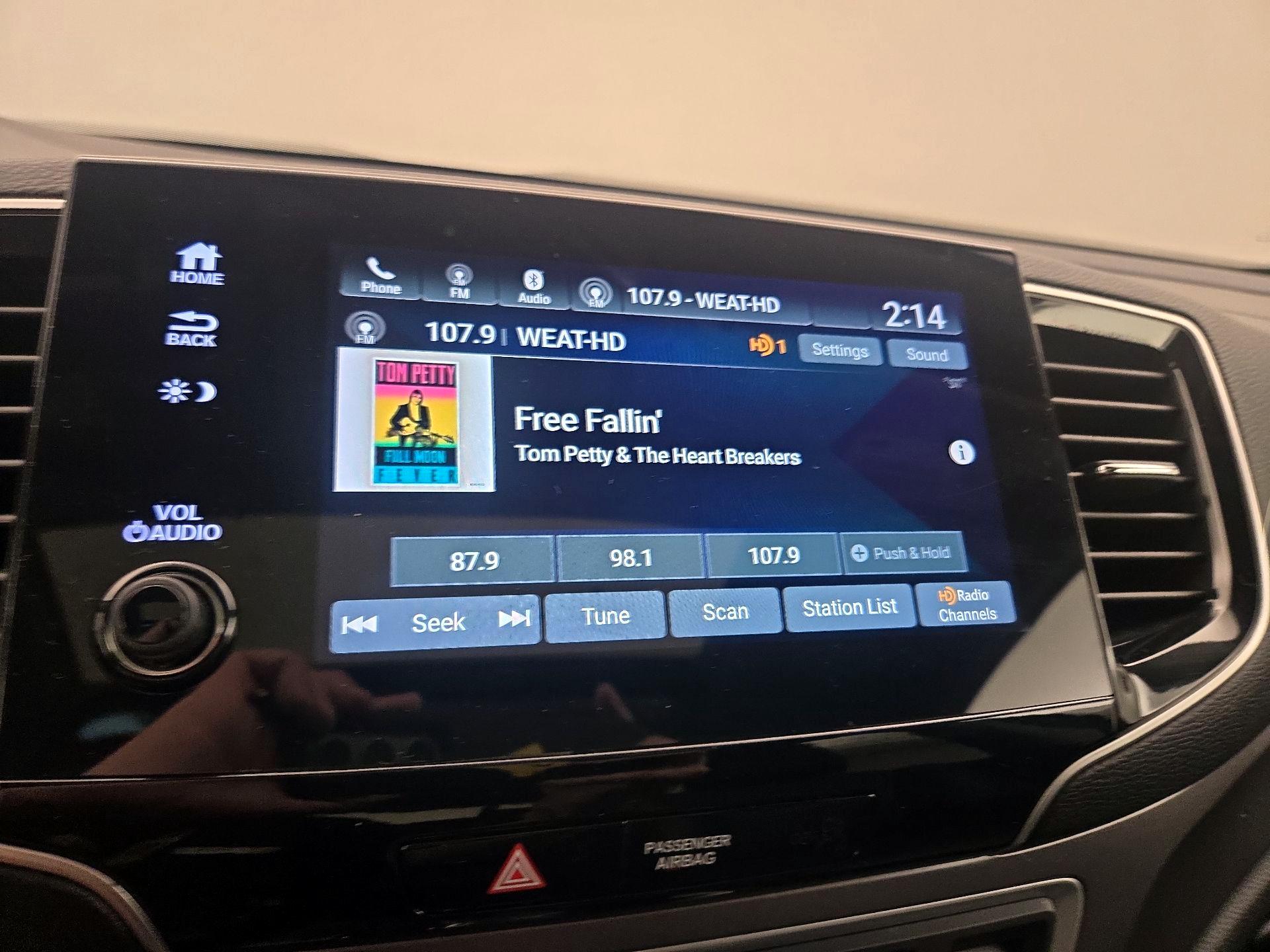 Thumbnail: 2021 Honda Pilot - 15