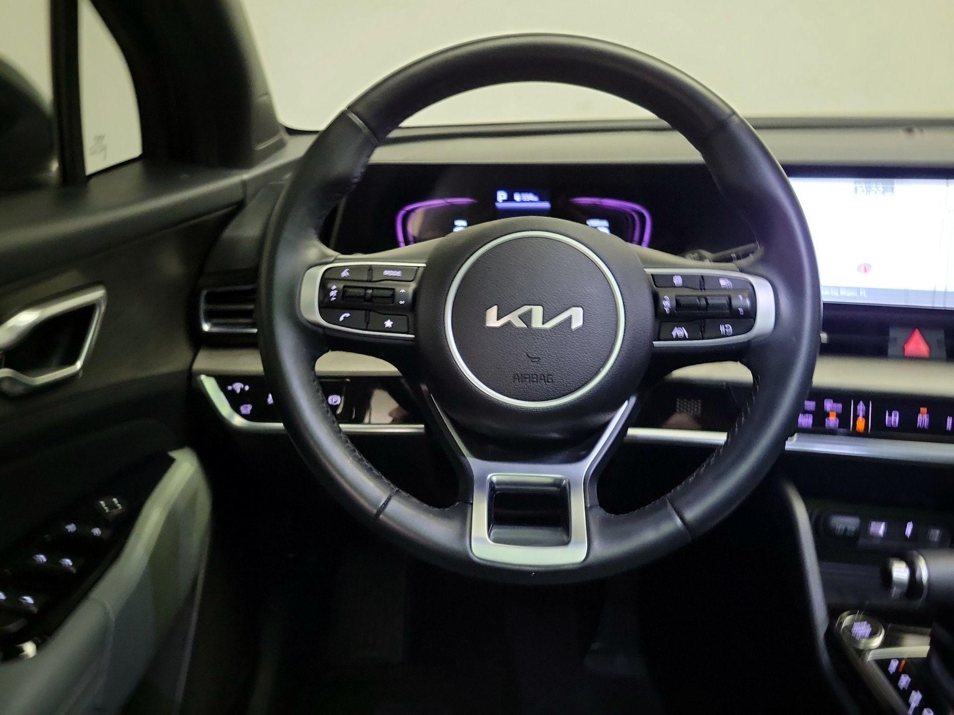 Thumbnail: 2023 Kia Sportage - 10