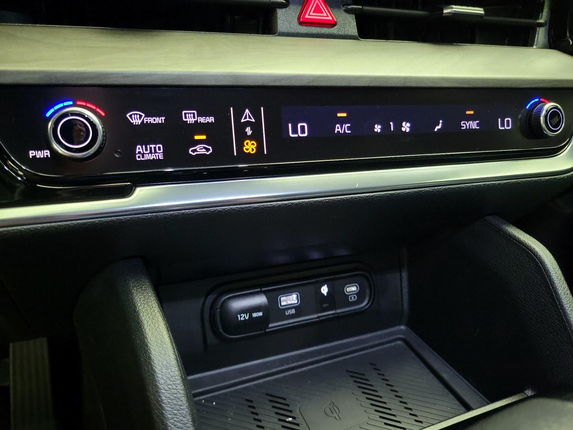 Thumbnail: 2023 Kia Sportage - 17