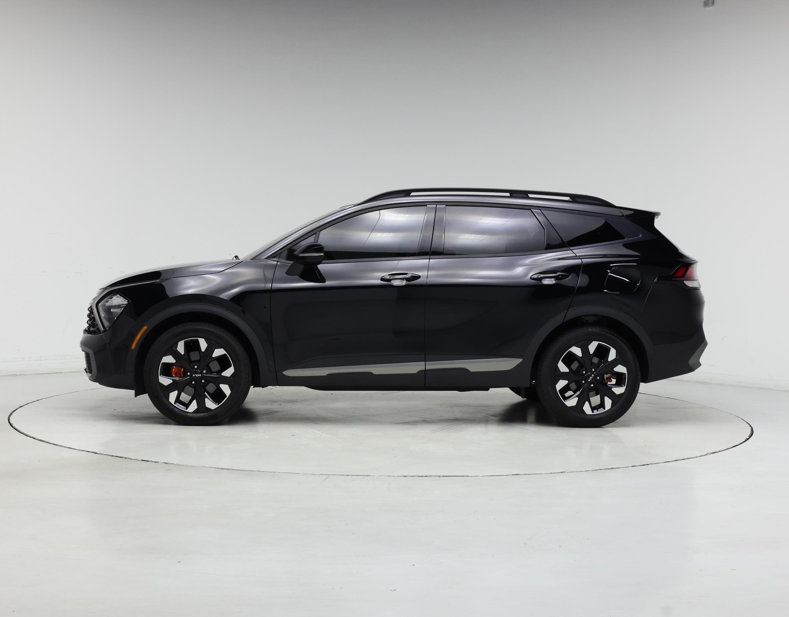 Thumbnail: 2023 Kia Sportage - 3