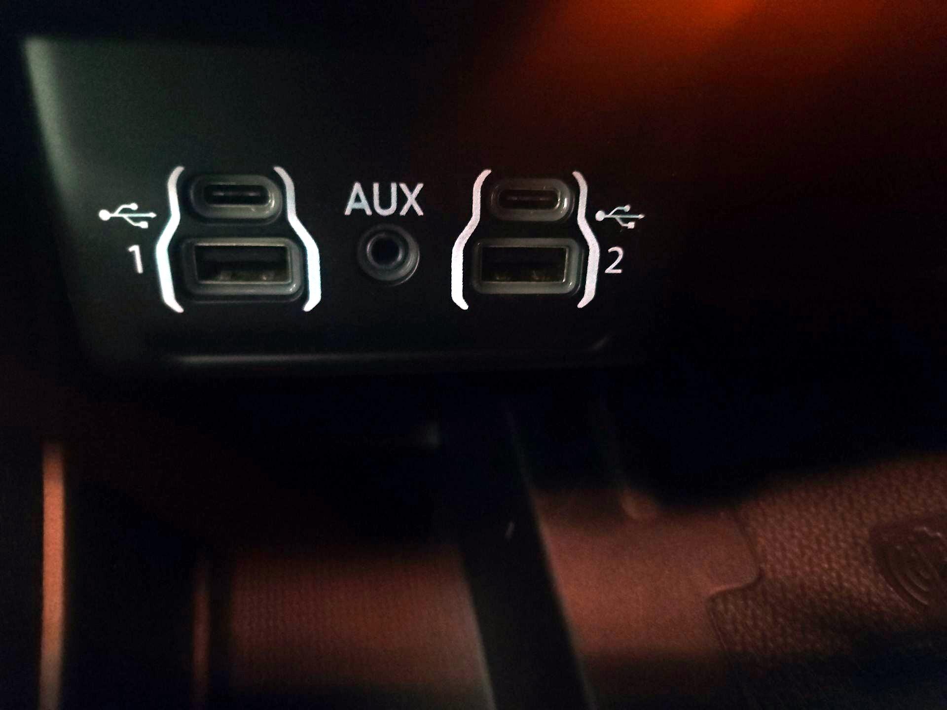 Thumbnail: 2021 Dodge Durango - 18