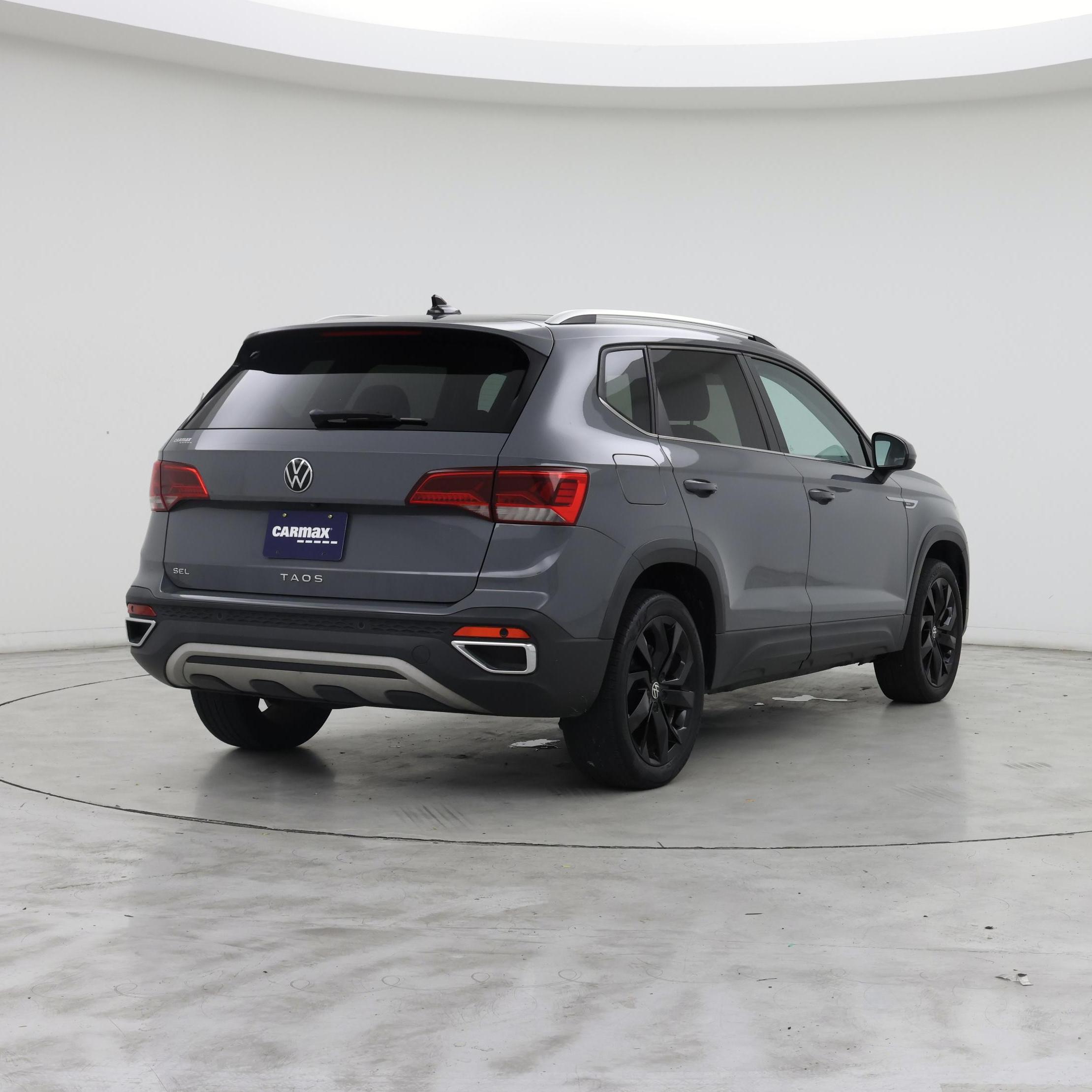 Thumbnail: 2022 Volkswagen Taos - 8