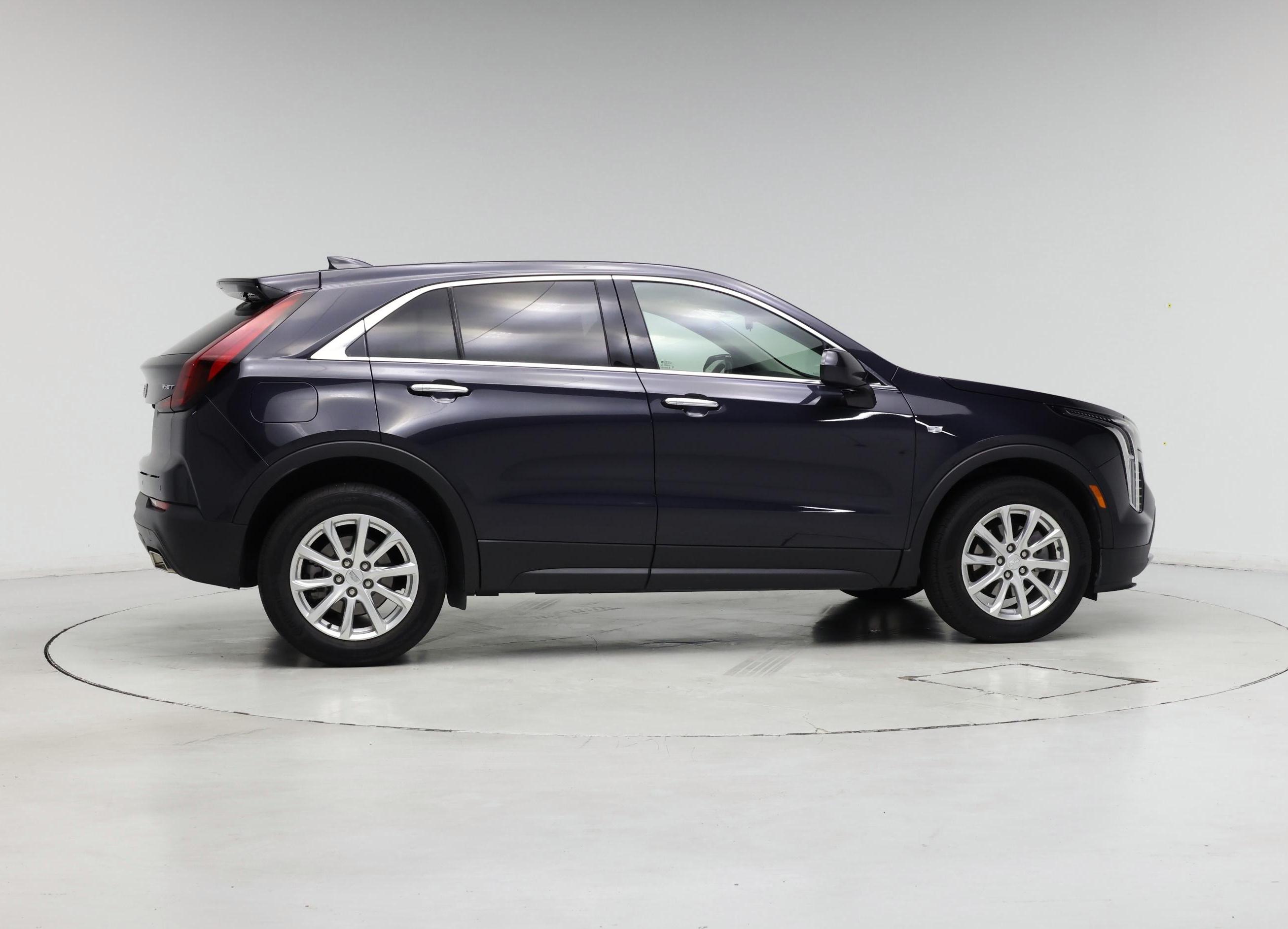 Thumbnail: 2023 Cadillac XT4 - 7