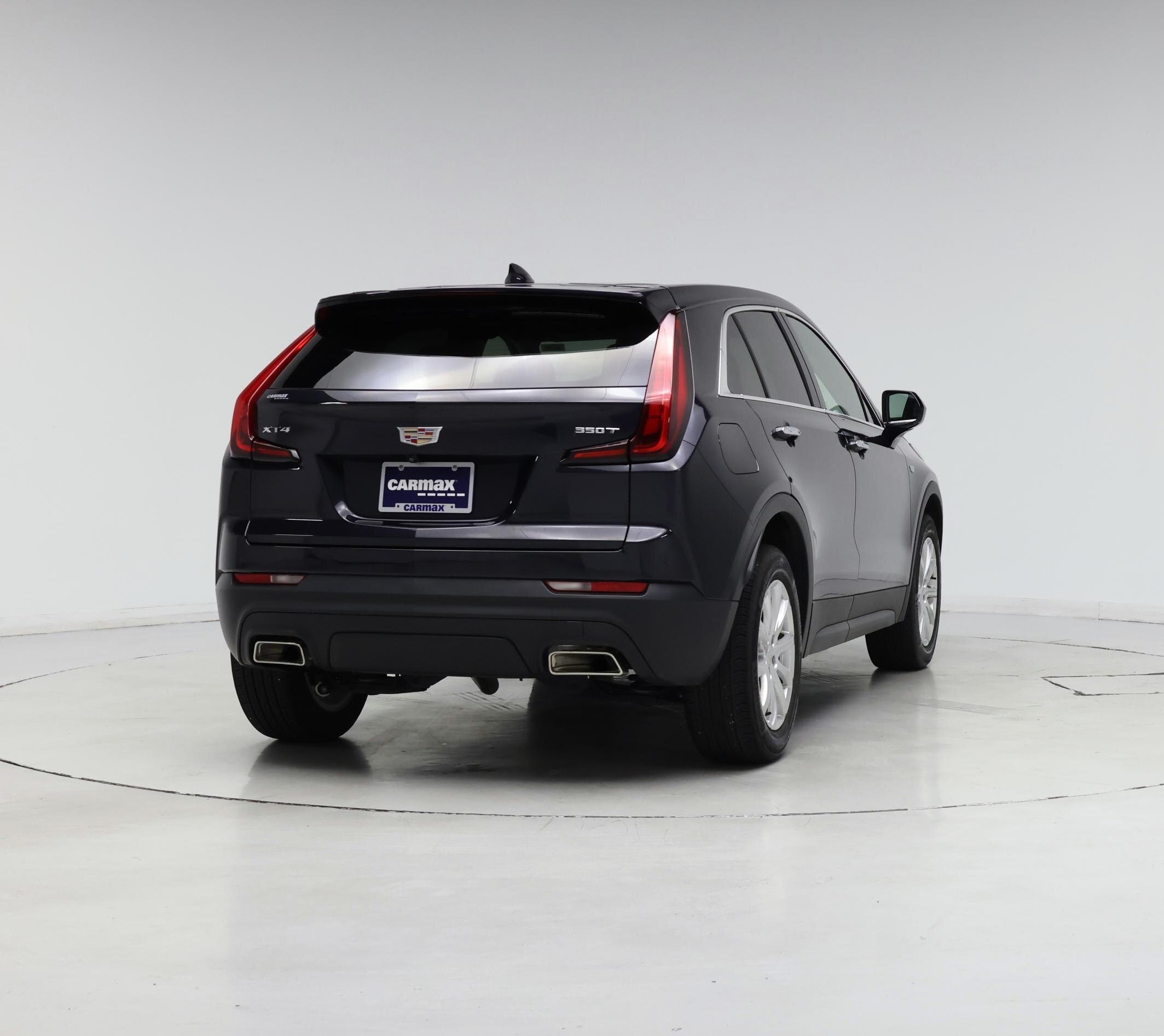 Thumbnail: 2023 Cadillac XT4 - 8